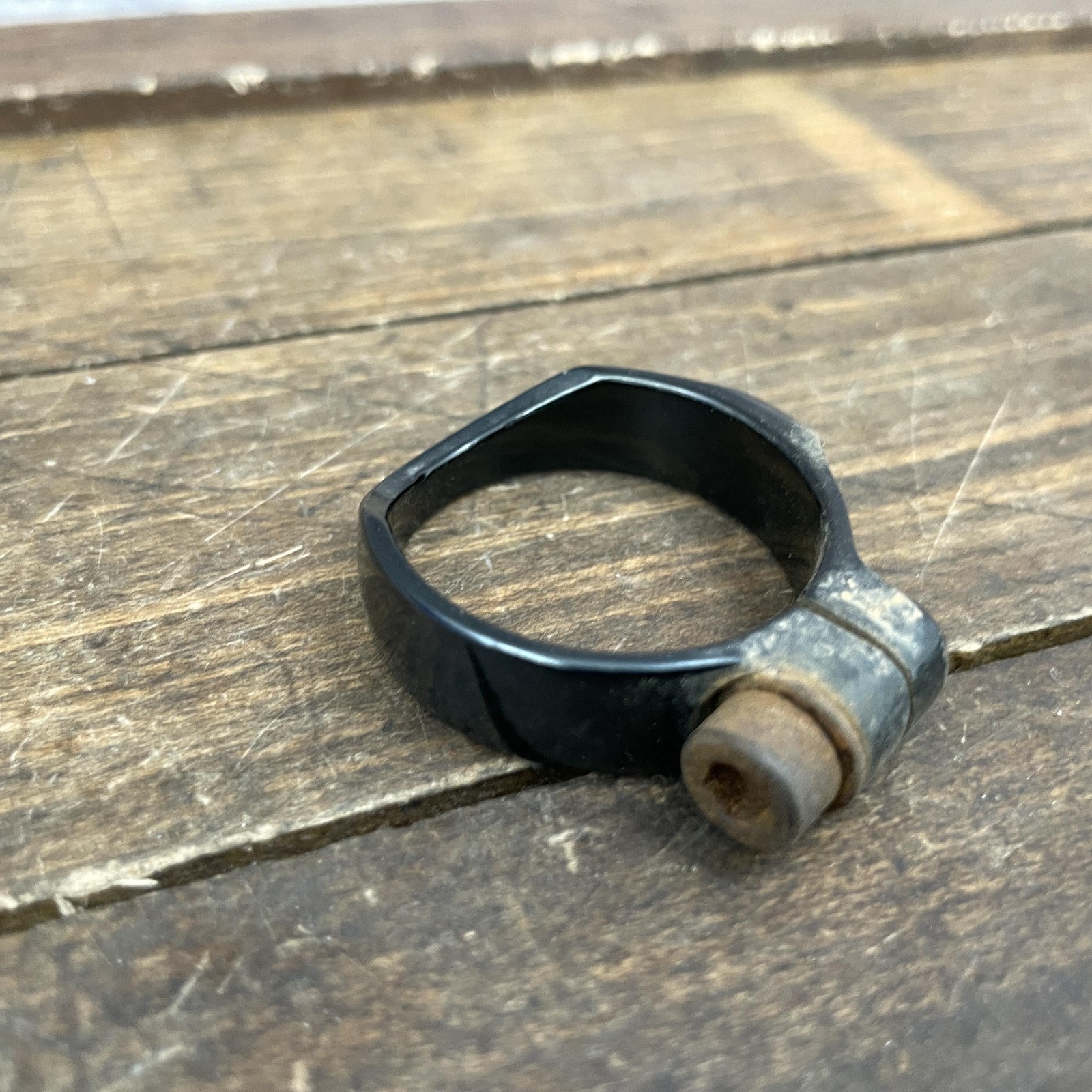 Vintage Kona Cable Stop Seatpost Clamp Black 10g Alloy MTB Bike