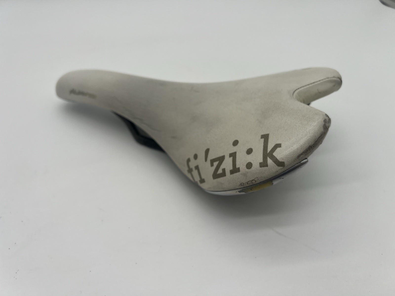 FIZIK ALIANTE ROAD BIKE SADDLE KIIUM RAILS CARBON TWIN FLEX