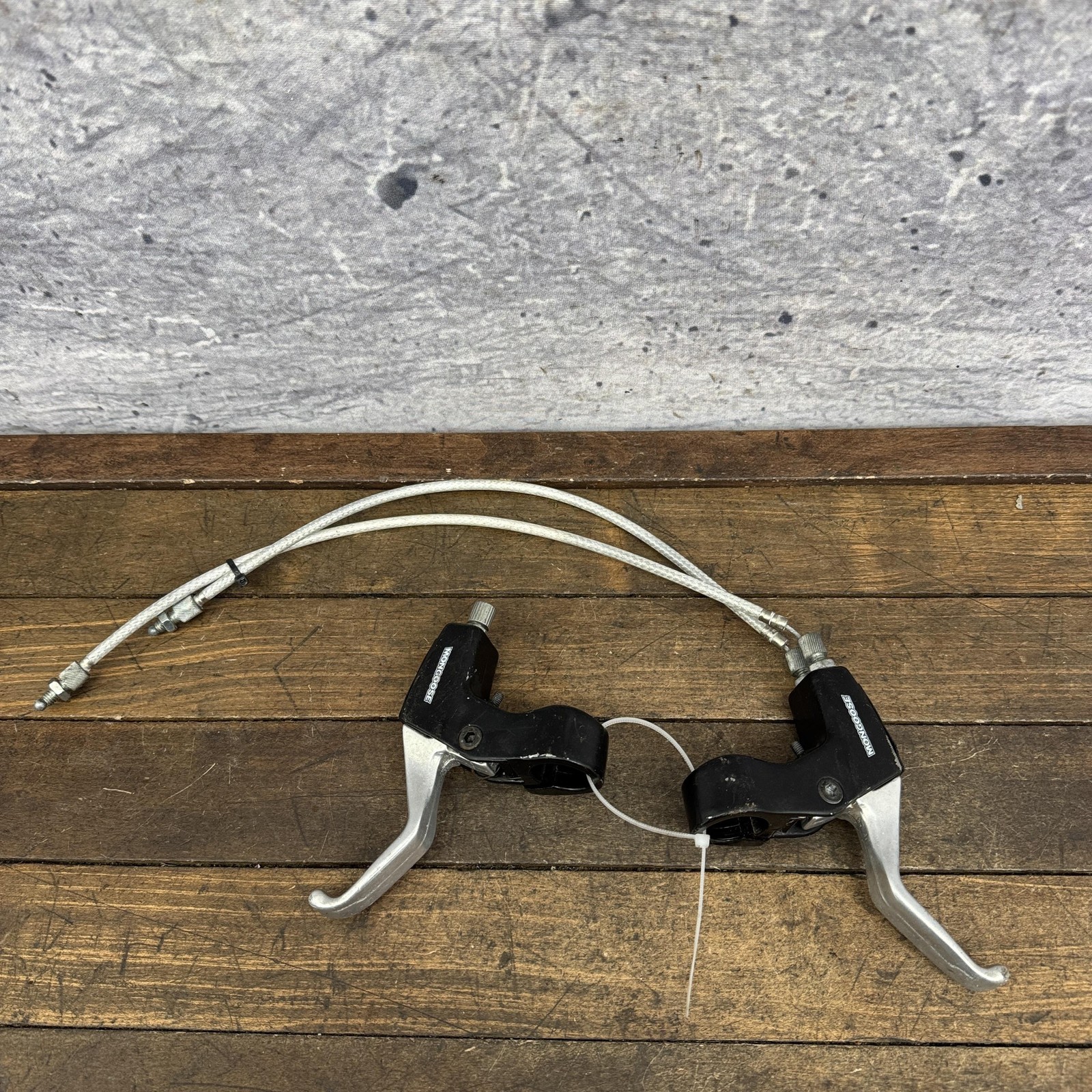 Vintage Mongoose BMX Bike Brake Levers Pair 2-Finger Dual Cables Mid SChool