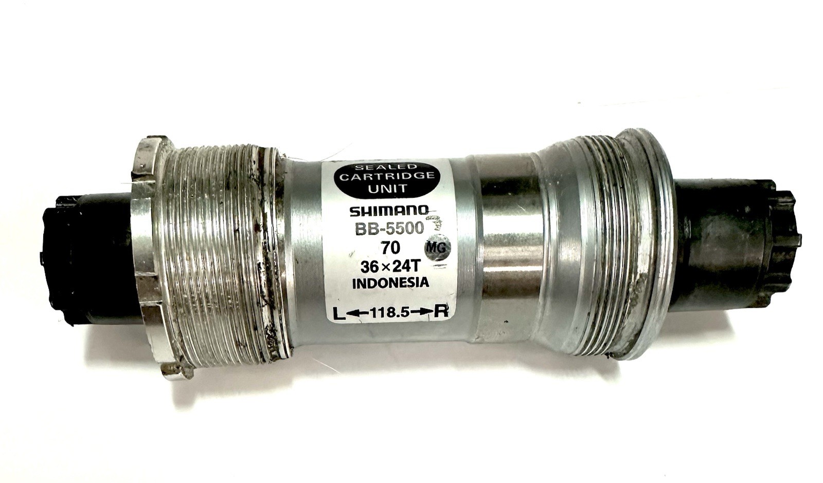 Shimano 105 BB-5500 70 x 118.5mm 36x24T Italian Octalink V1