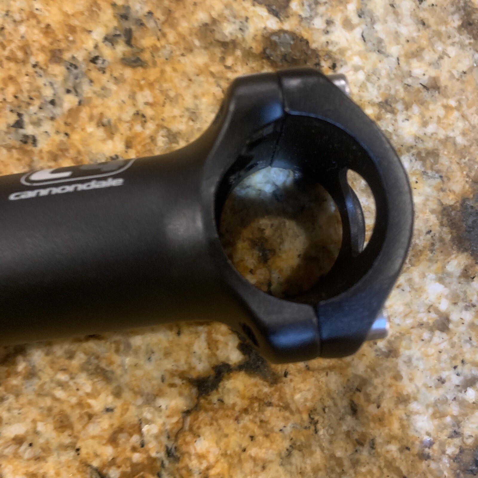 Cannondale C4 40-50inLb, 8-9Nm, 71-87inlb. IG 100L , 31.8 Read
