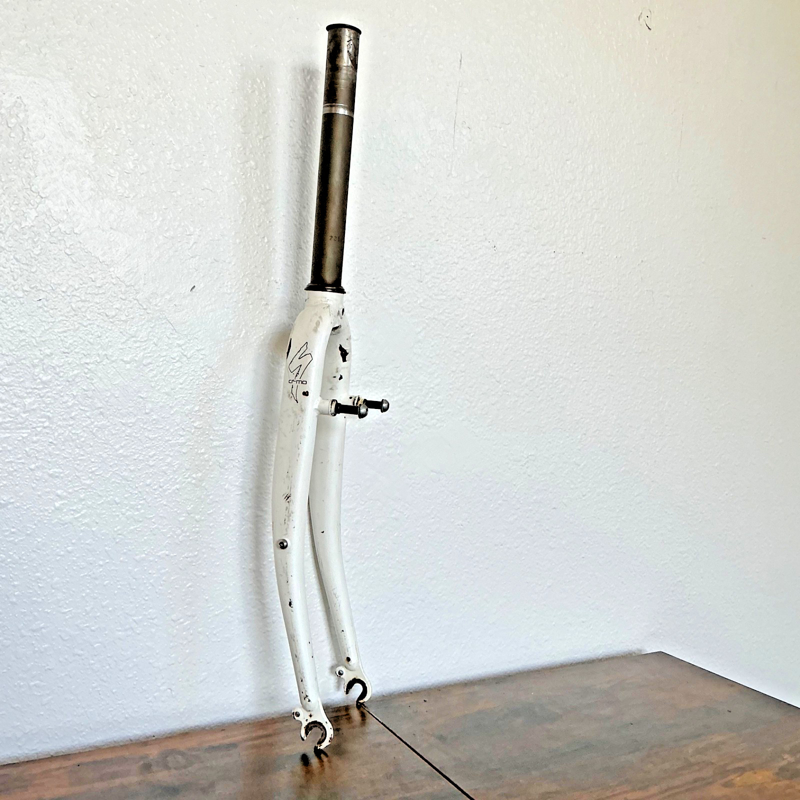 Specialized Crmo 26″ Rigid MTB Fork Threadless Rim Brake (A-FK-062626-0065)