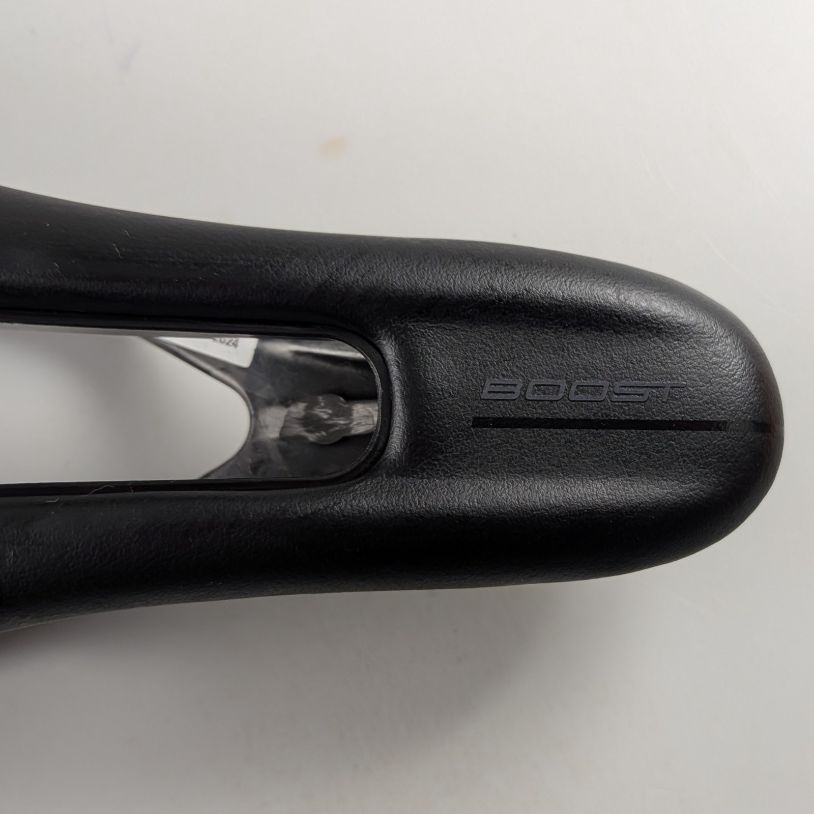 Selle Italia SLR Boost Superflow Kit Carbonio Saddle ~ L3 (145 x 248) ~ 132 gms