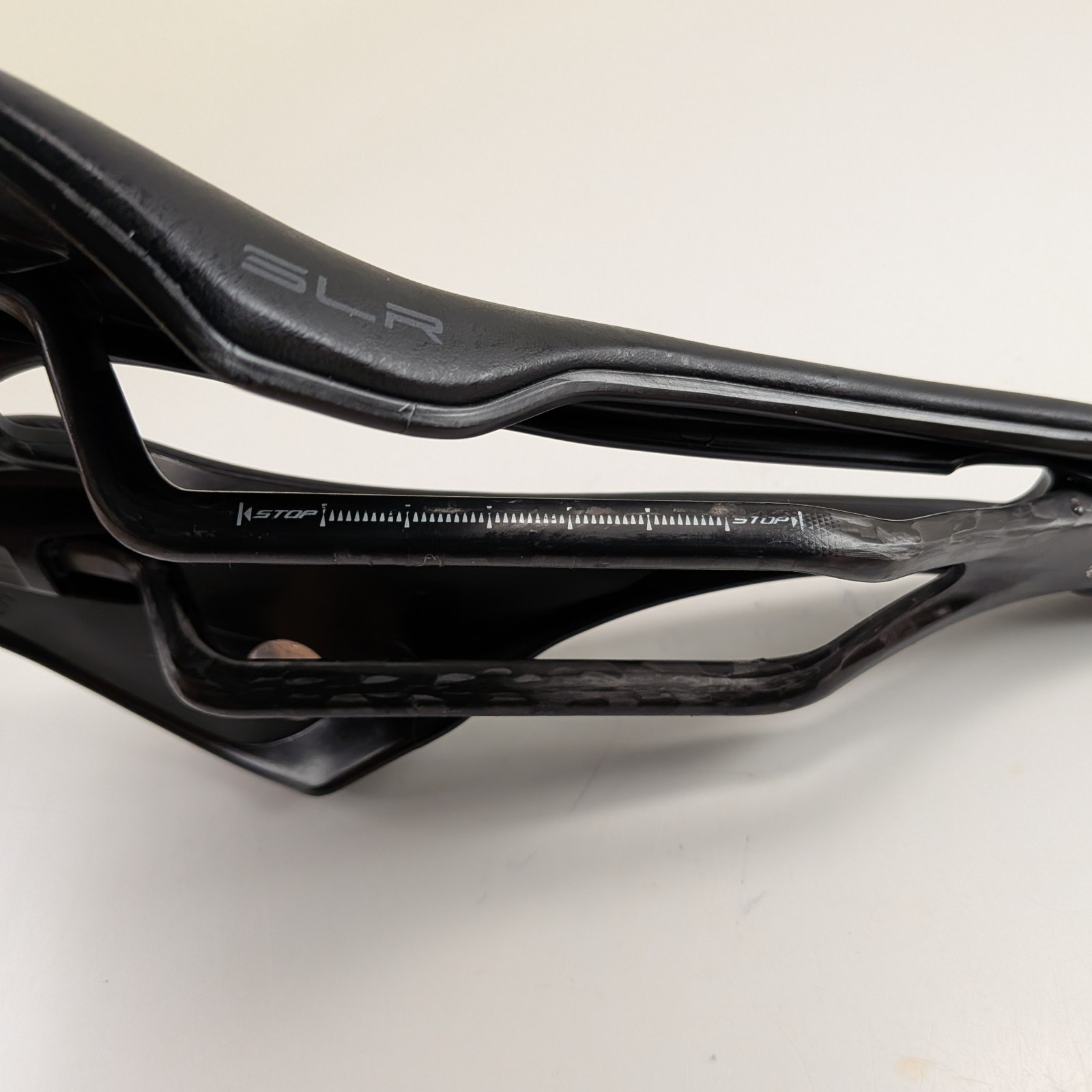 Selle Italia SLR Boost Superflow Kit Carbonio Saddle ~ L3 (145 x 248) ~ 132 gms