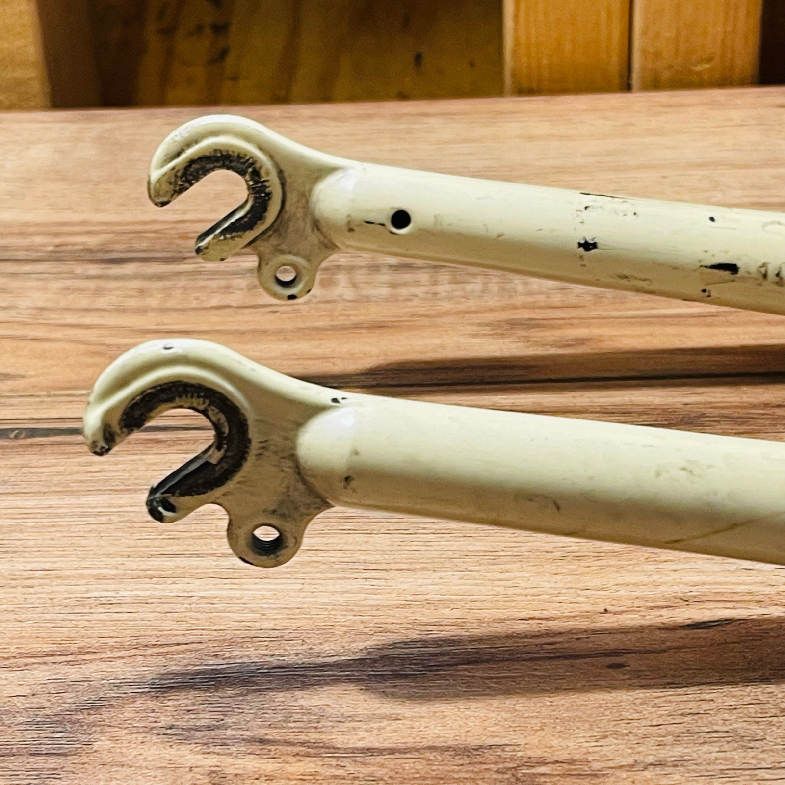 Vintage KHS 1-inch Threaded Rigid MTB Fork 26 132mm White