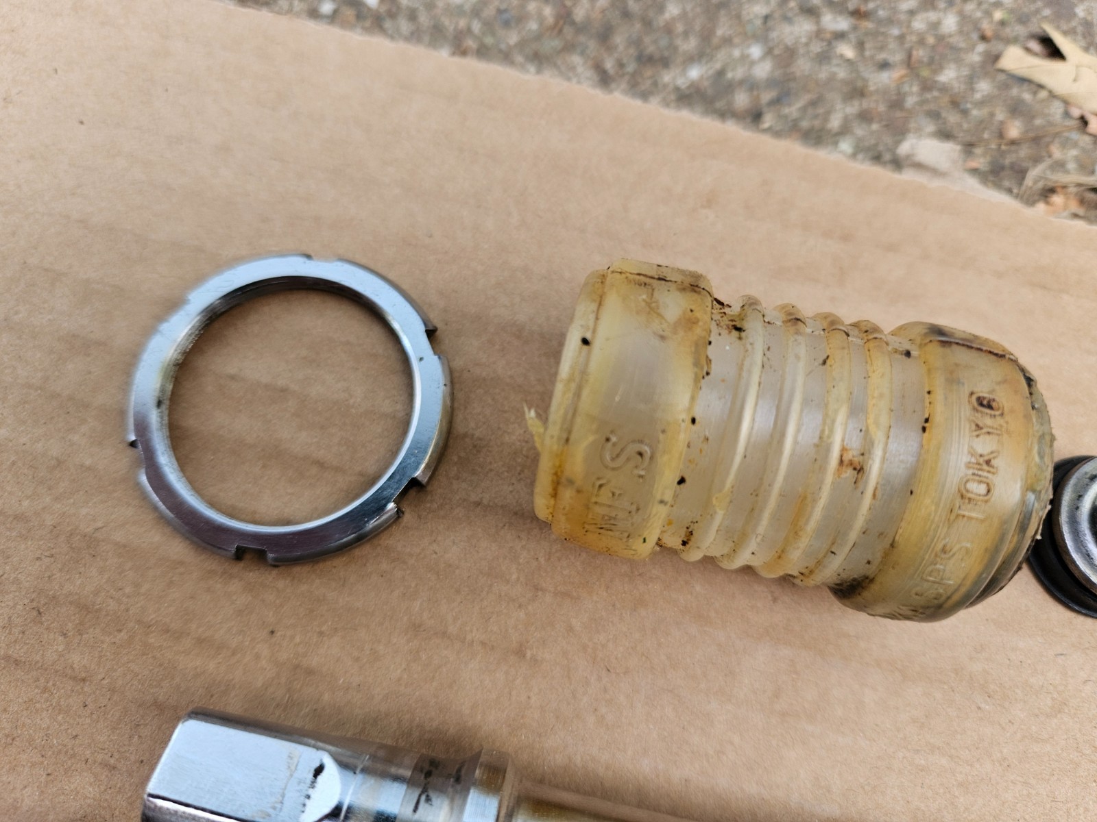 Vintage Shimano XT Deerhead Cup and Cone Bottom Bracket 68mm x 121.5mm Japan
