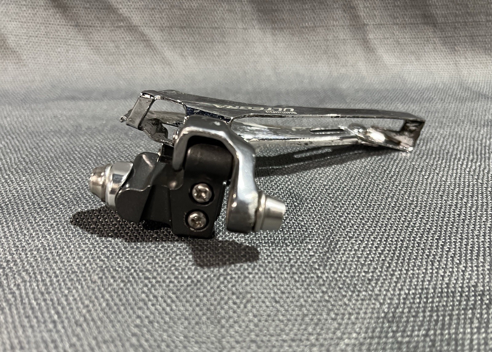 Shimano Ultegra FD-6700 Front Derailleur 2×10 Braze-on Bottom Pull Road Bike
