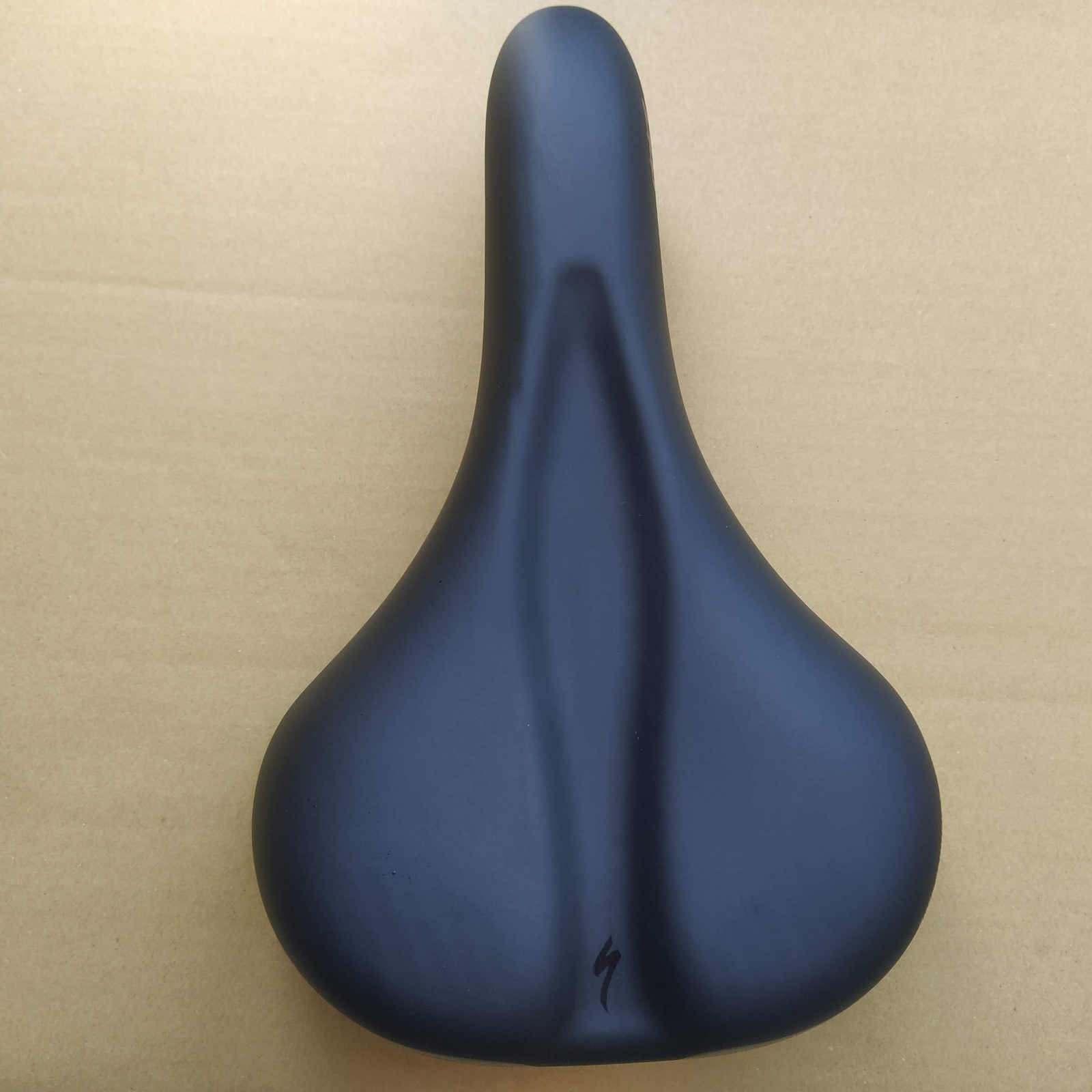 NOS Specialized DoIce Gel Saddle 265x165mm wide Comfort, City, Tour, E-Bike