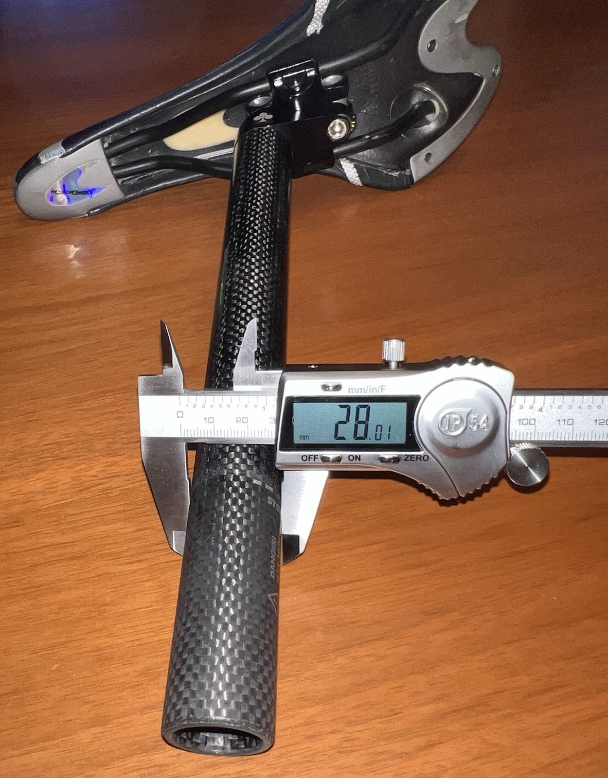 RARE! Colnago Carbon Seatpost C40/C50 28 mm, 280mm & Selle San Marco Saddle