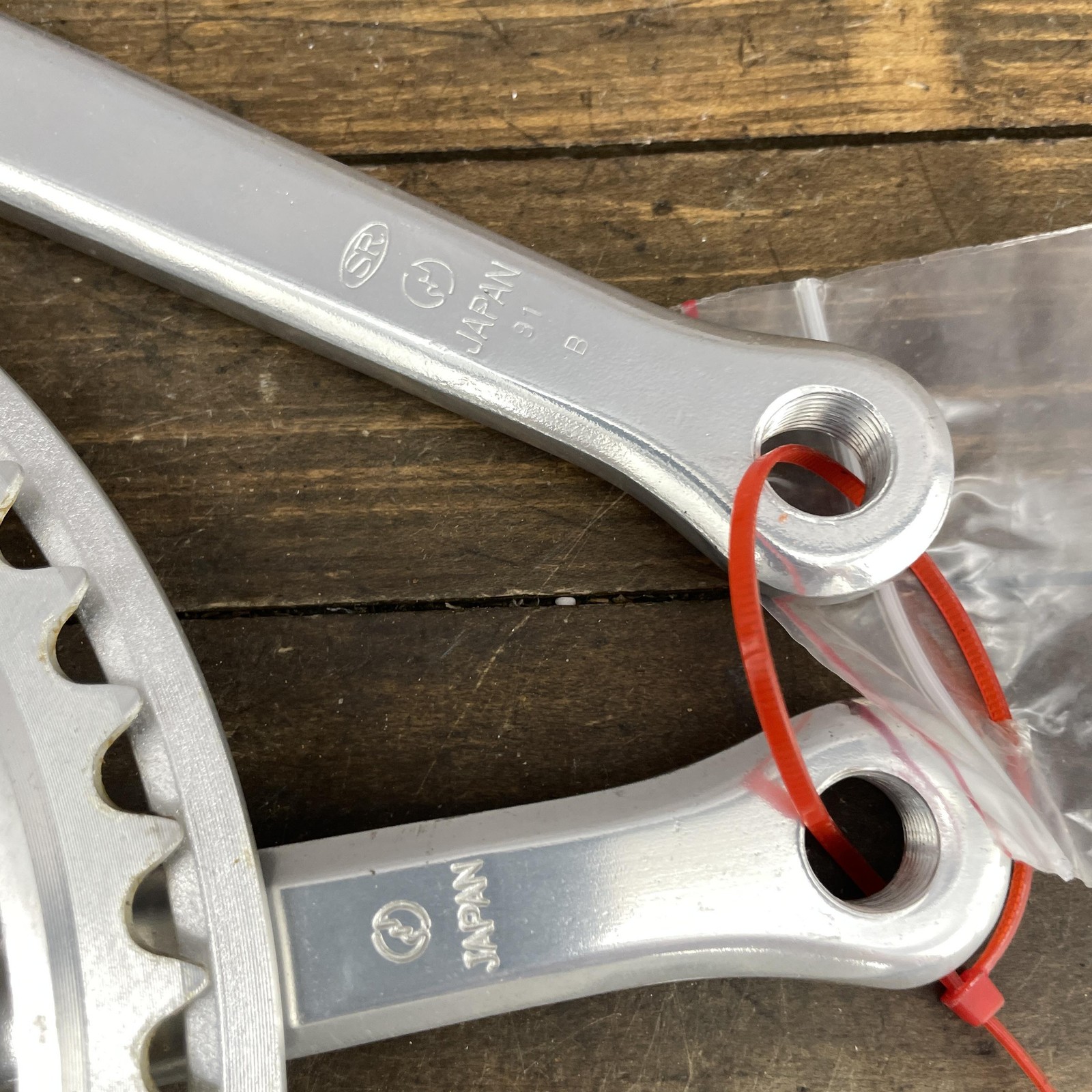 Vintage SR Apex Crank Set NOS 170 mm 86 BCD Alloy Double Chainring Bolt 1980s