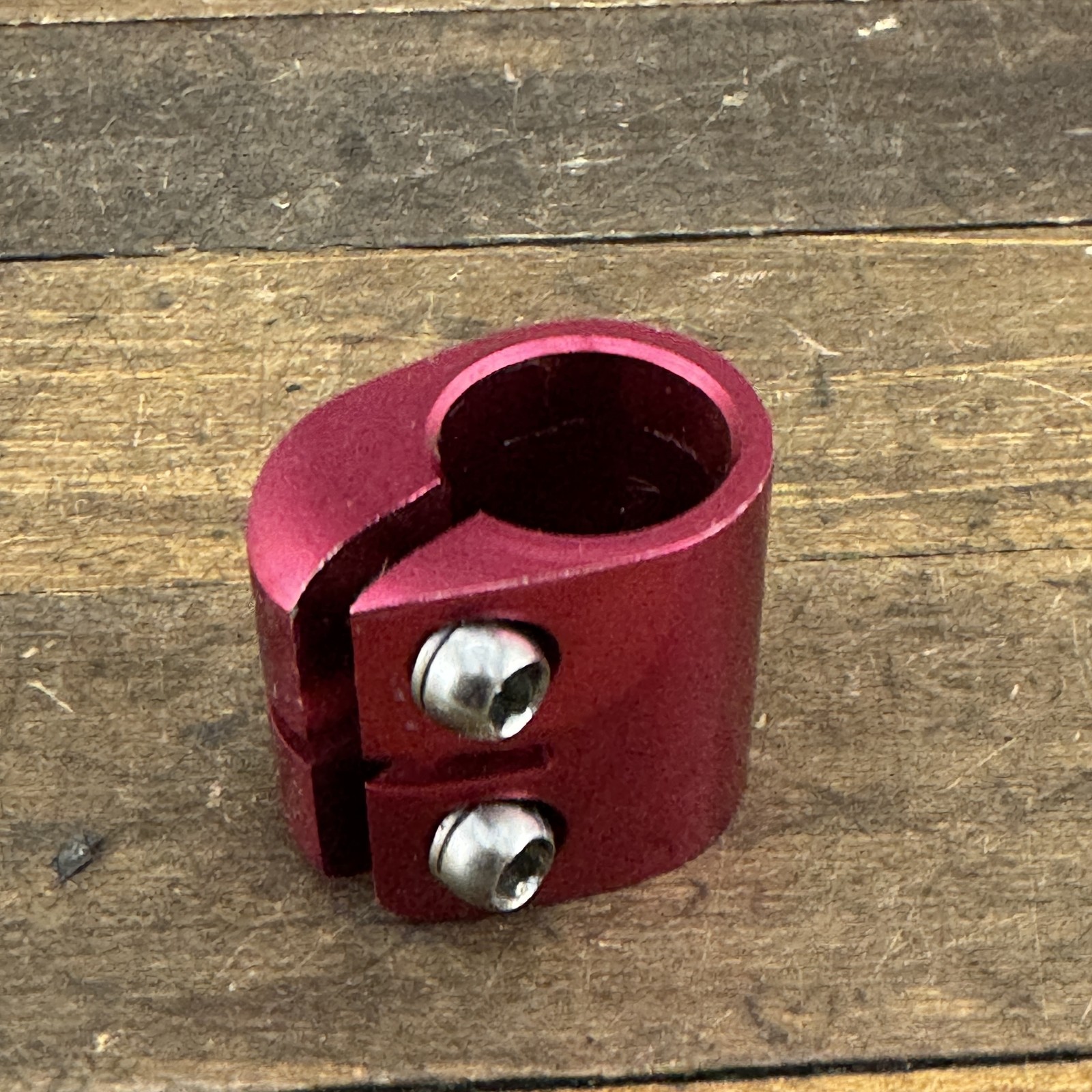 Red Aluminum Double Bolt Clamp BMX Scooter 25.4 45g Fits Vintage GT DB