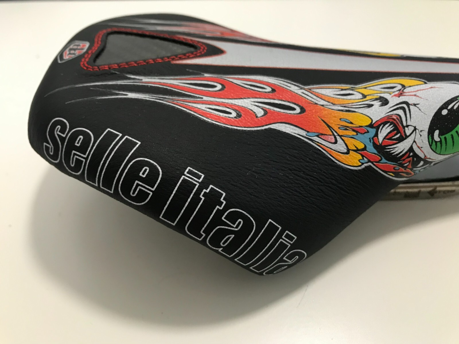 NOS BIKE SADDLE BRAND: SELLE ITALIA FLITE TROY LEE DESIGNS – VINTAGE RARE SADDLE
