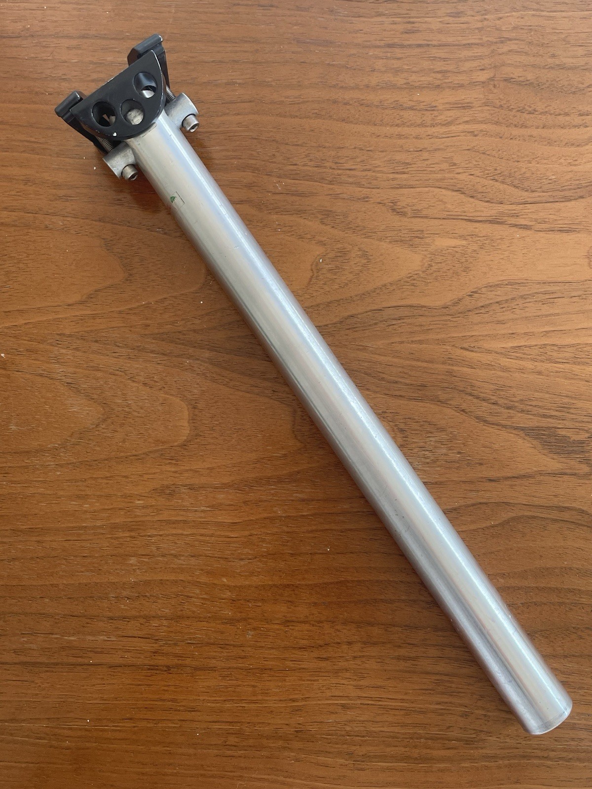 Vintage 27.4 360mm IRD Interloc Racing Designs Seatpost – Silver & Black