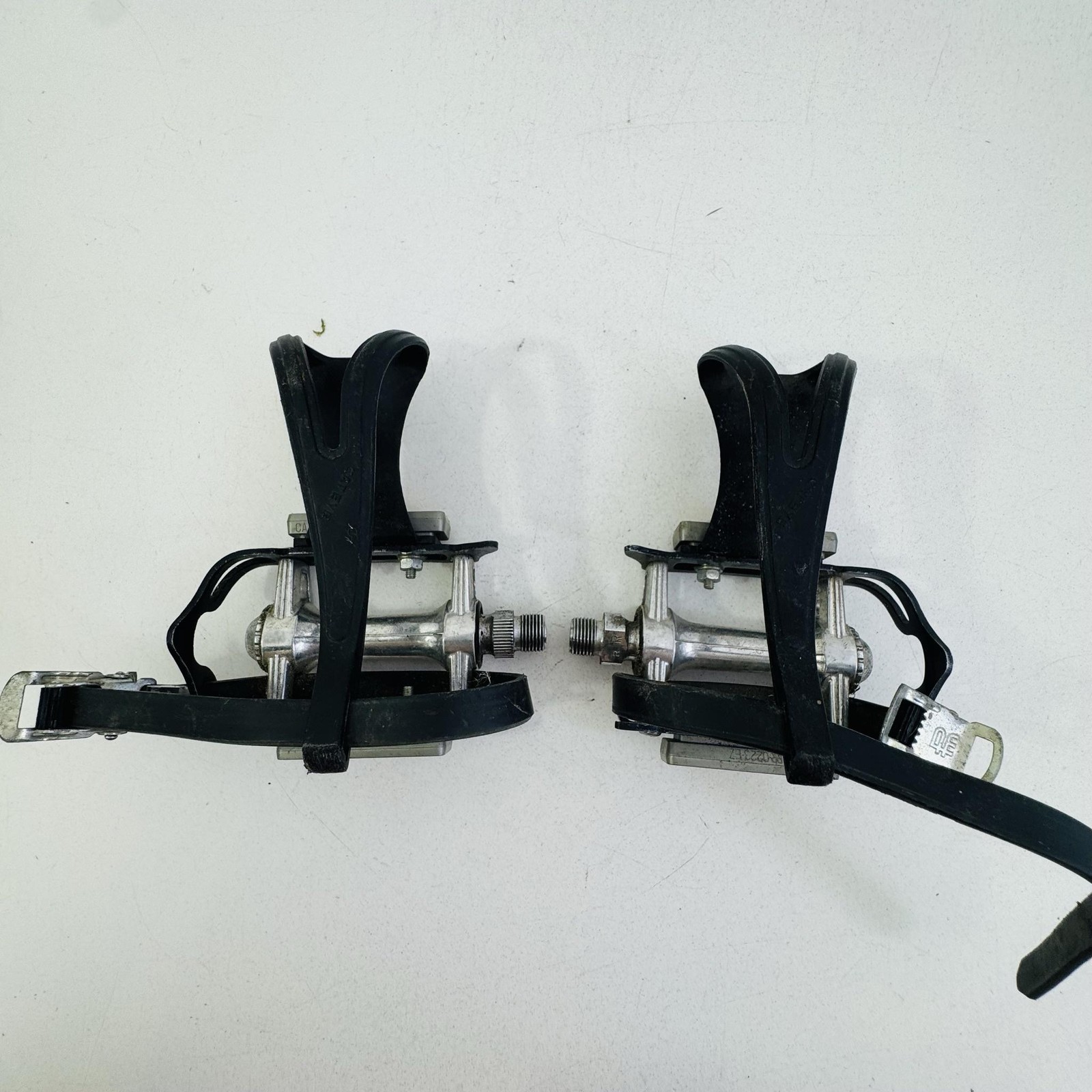 Vintage CatEye RR-0223-EZ SP-100 Platform Bike Pedals Toe Clips 9/16” Black A53