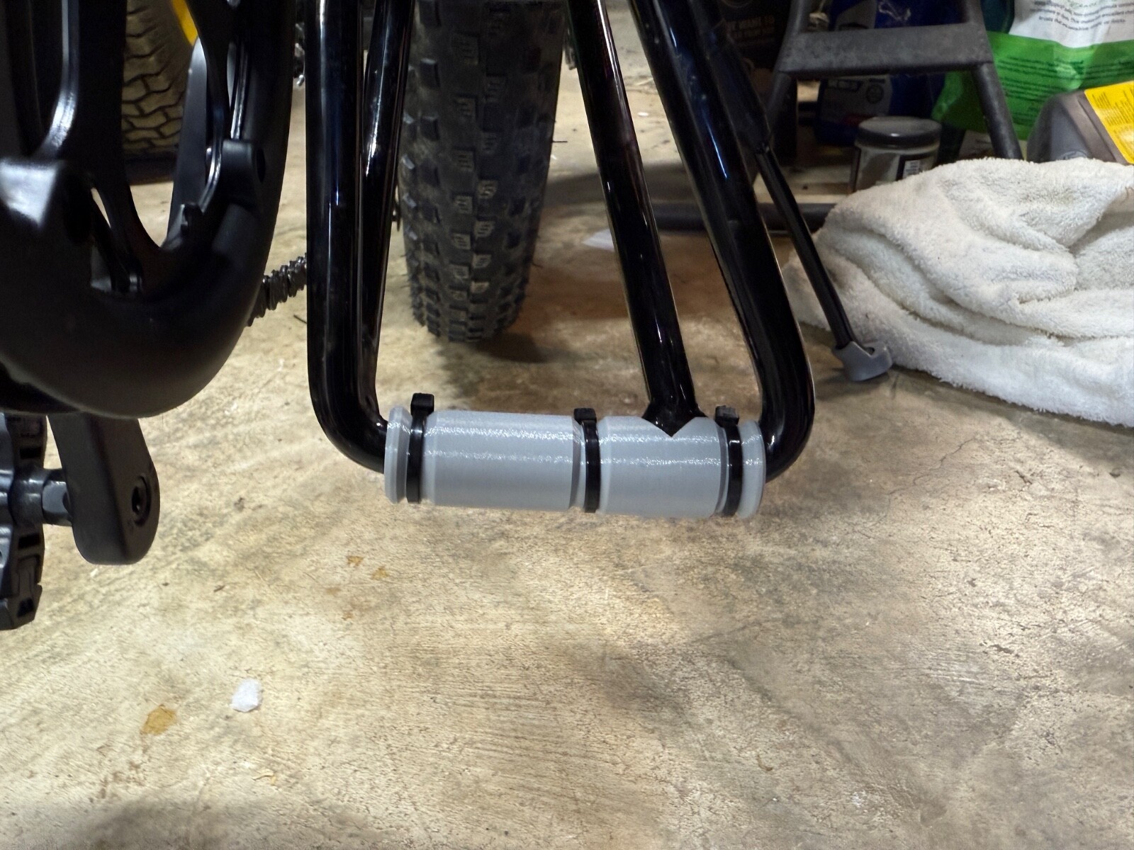 Lectric XP4 – XP3.0 Step-Thru & Step Over Resting Bar Protector