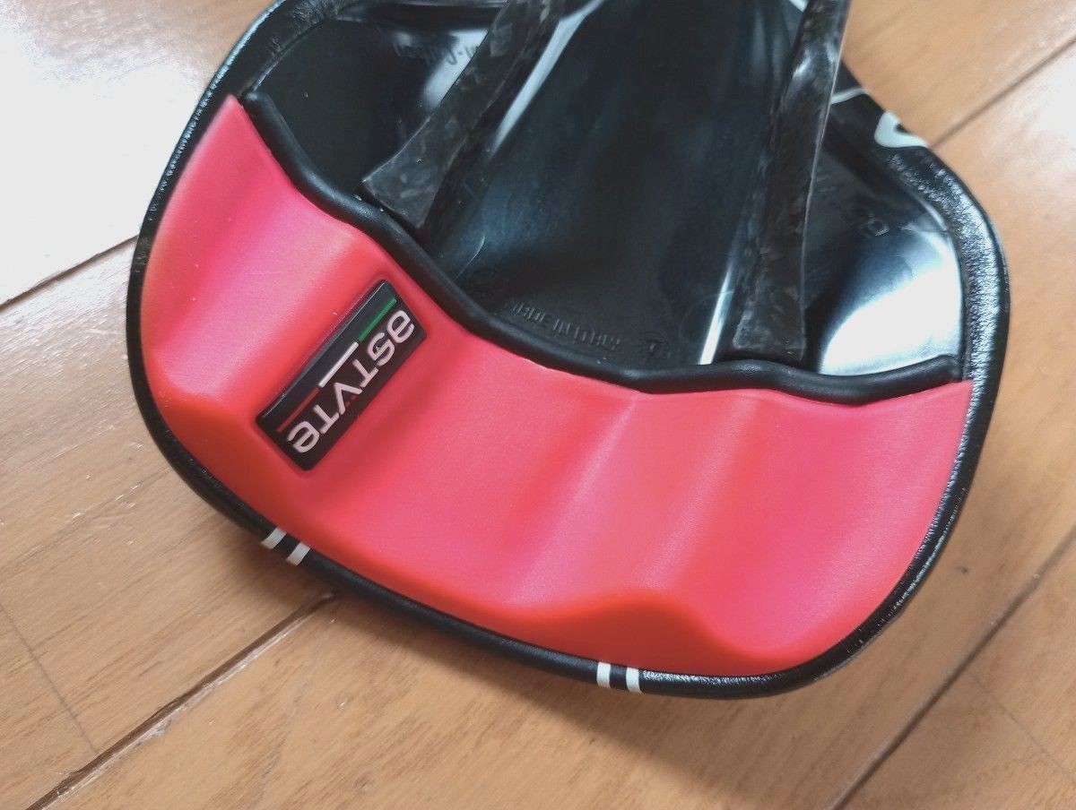 Astute ASTVTE RUSH Saddle Carbon Rail ASTUTE
