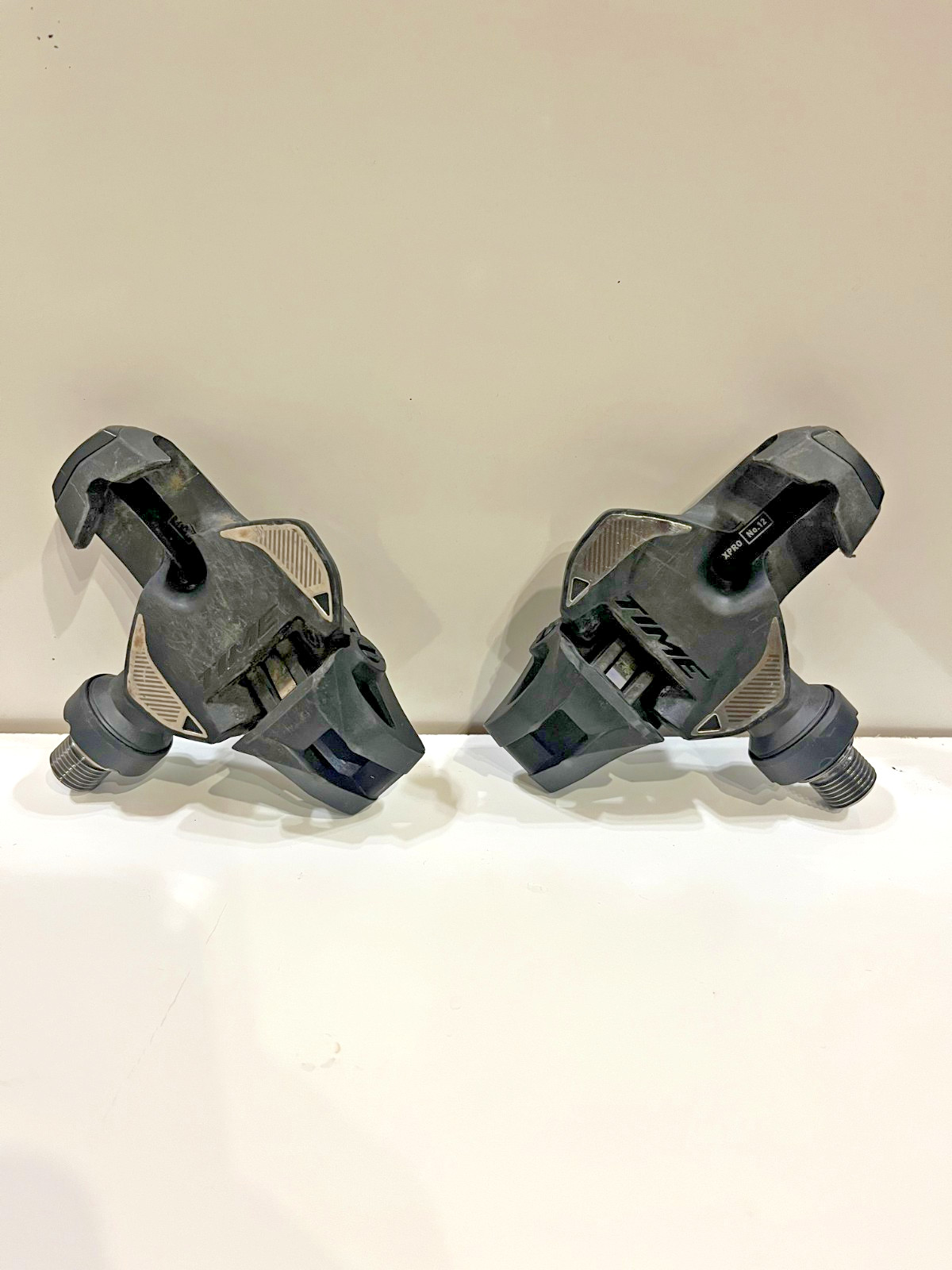 Time XPRO 12 Pedals – Single Sided Clipless , Ti Carbon, 9/16″,Black/Black, 184g