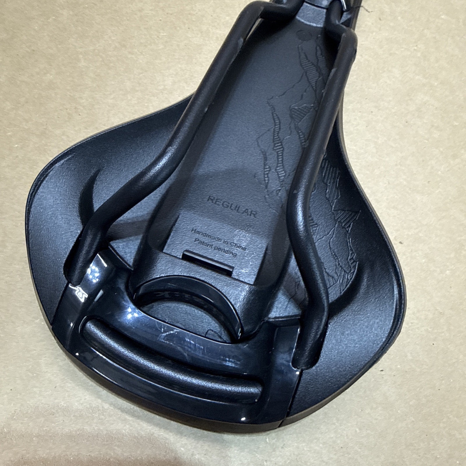 Fizik Taiga Regular Bicycle Bike Saddle Seat w/ Cr-Mo Rails mwl54