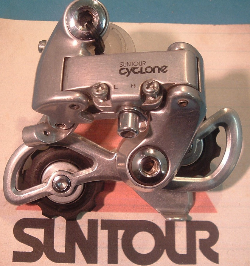 SunTour Cyclone RD-6000 Road Rear Derailleur – 2×5/6/7-Speed- VGC-28T+