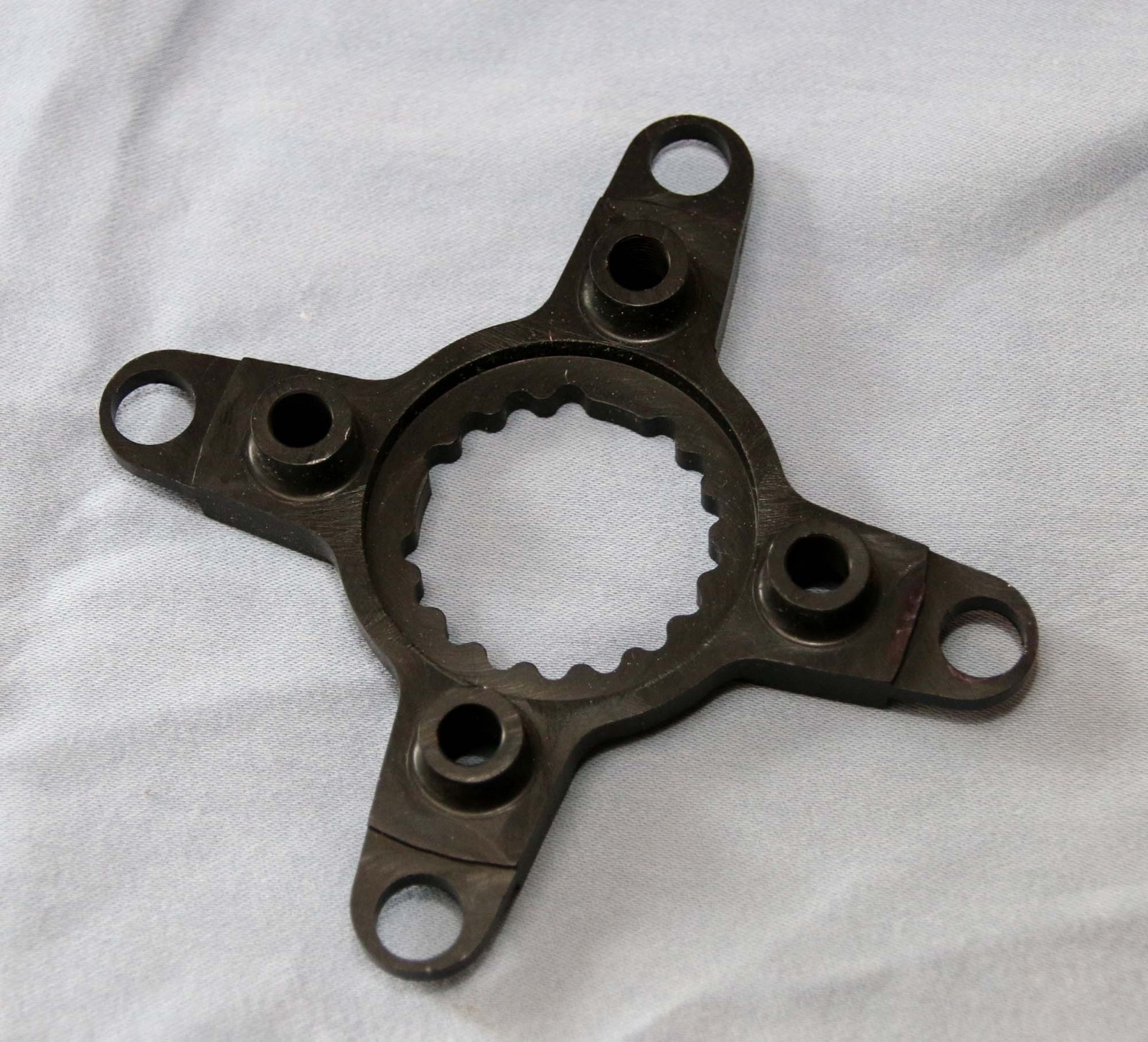 Cannondale Hollowgram Spider 104/64mm BCD 4 bolt Mountain 3×9 – KF355 NEW!
