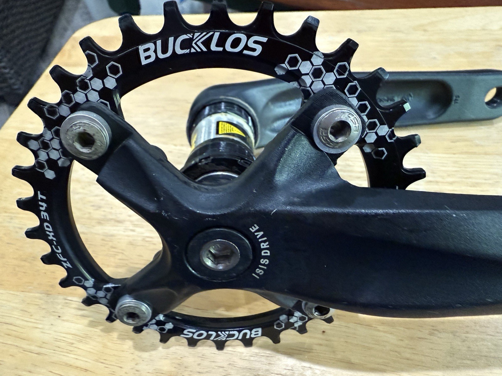 FSA ALPHA DRIVE CRANKSET 175mm With BB NARROW WIDE 34 Tooth Crankset