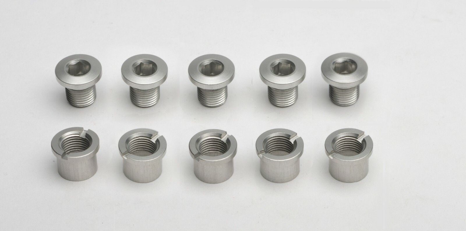 Vuelta Alloy Chainring Bolt Set 8mm Double Silver