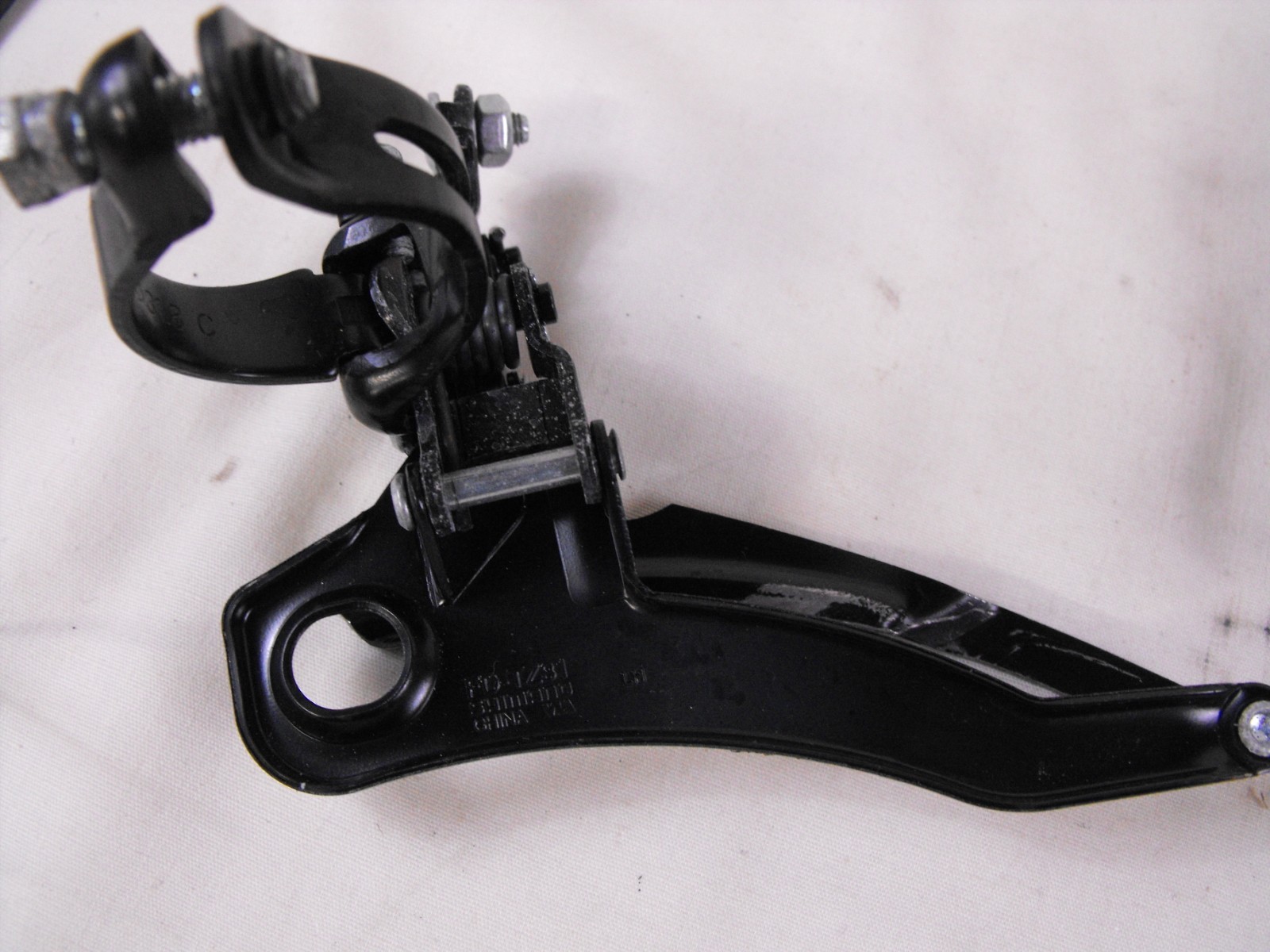 Shimano Derailer Sets – 2 Rear, 1 Front and 1 Shifter – Unknown Cond. For Parts