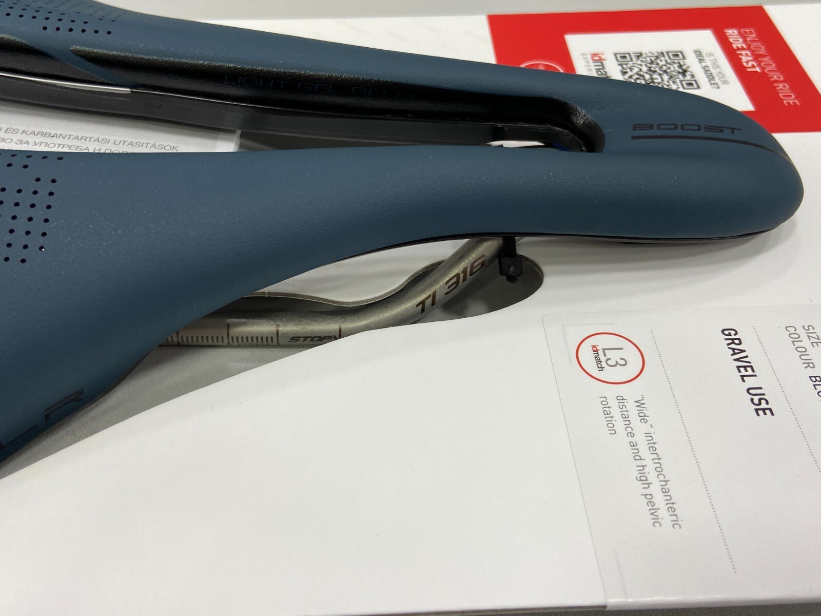 Selle Italia SLR Boost Gravel Ti316 Superflow L3(145x248mm) Saddle Blue Granite