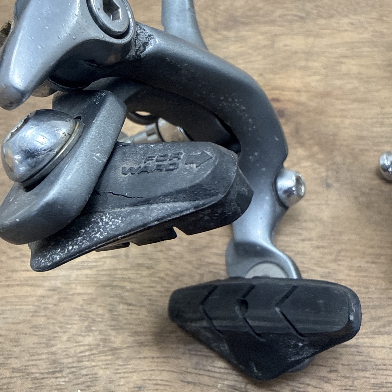 Shimano 600 BR-6403 Brakeset Road Bike Brake Calipers Dual Pivot