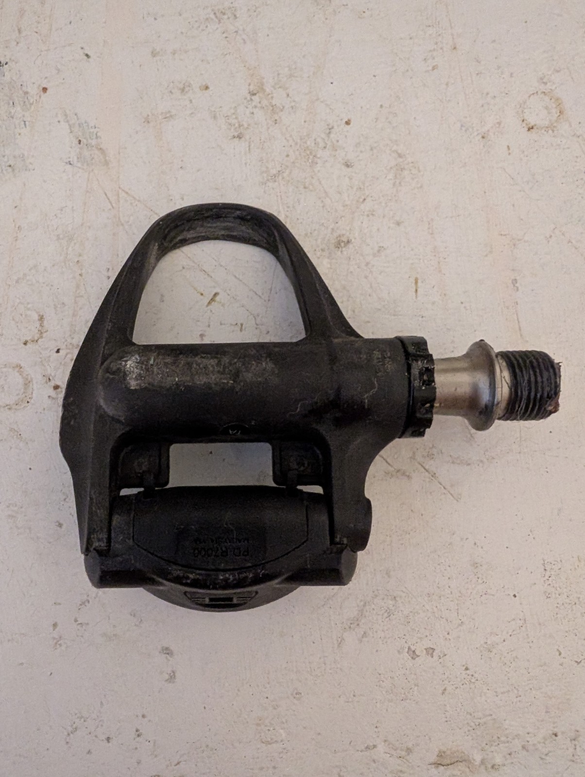 Shimano PD-R7000 SPD-SL Clipless Road Bike Pedals – Black