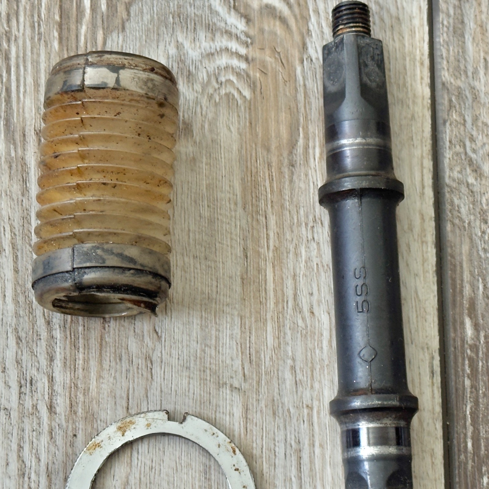 Vintage 1980 SR Silstar 170mm Double Crankset 52/40T Square Taper Read