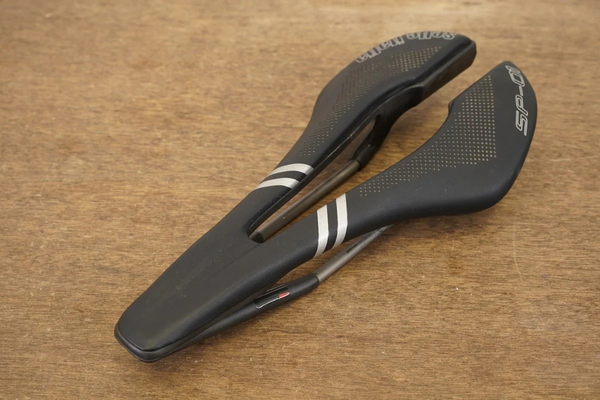 132mm Selle Italia SP-01 Superflow Titanium Rail Road Saddle 198g
