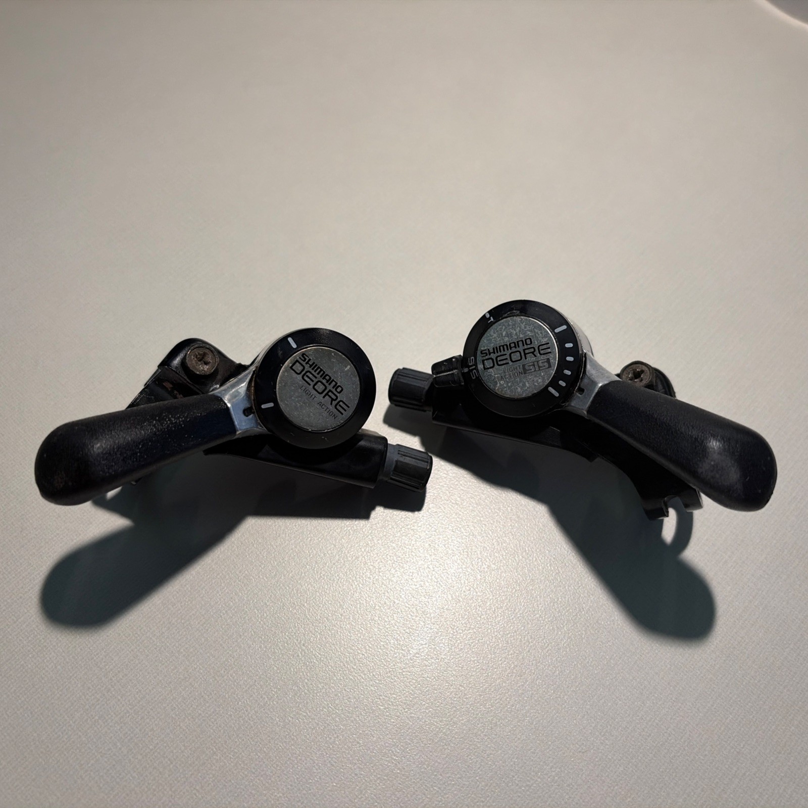 Vintage Shimano Deore SL-MT62 Thumb Shifters 6/7-Speed SIS Pair Made Japan