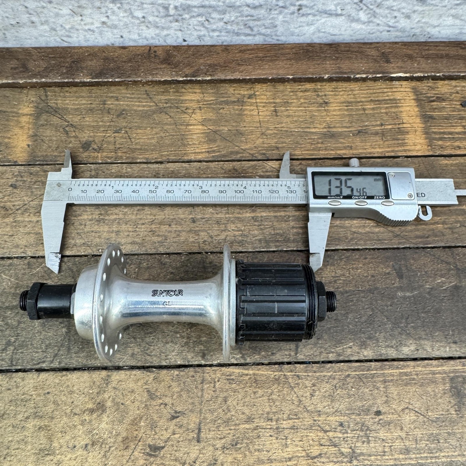 Vintage Suntour GL Rear Hub 32H NOS 135mm QR MTB 90s Accushift Freehub