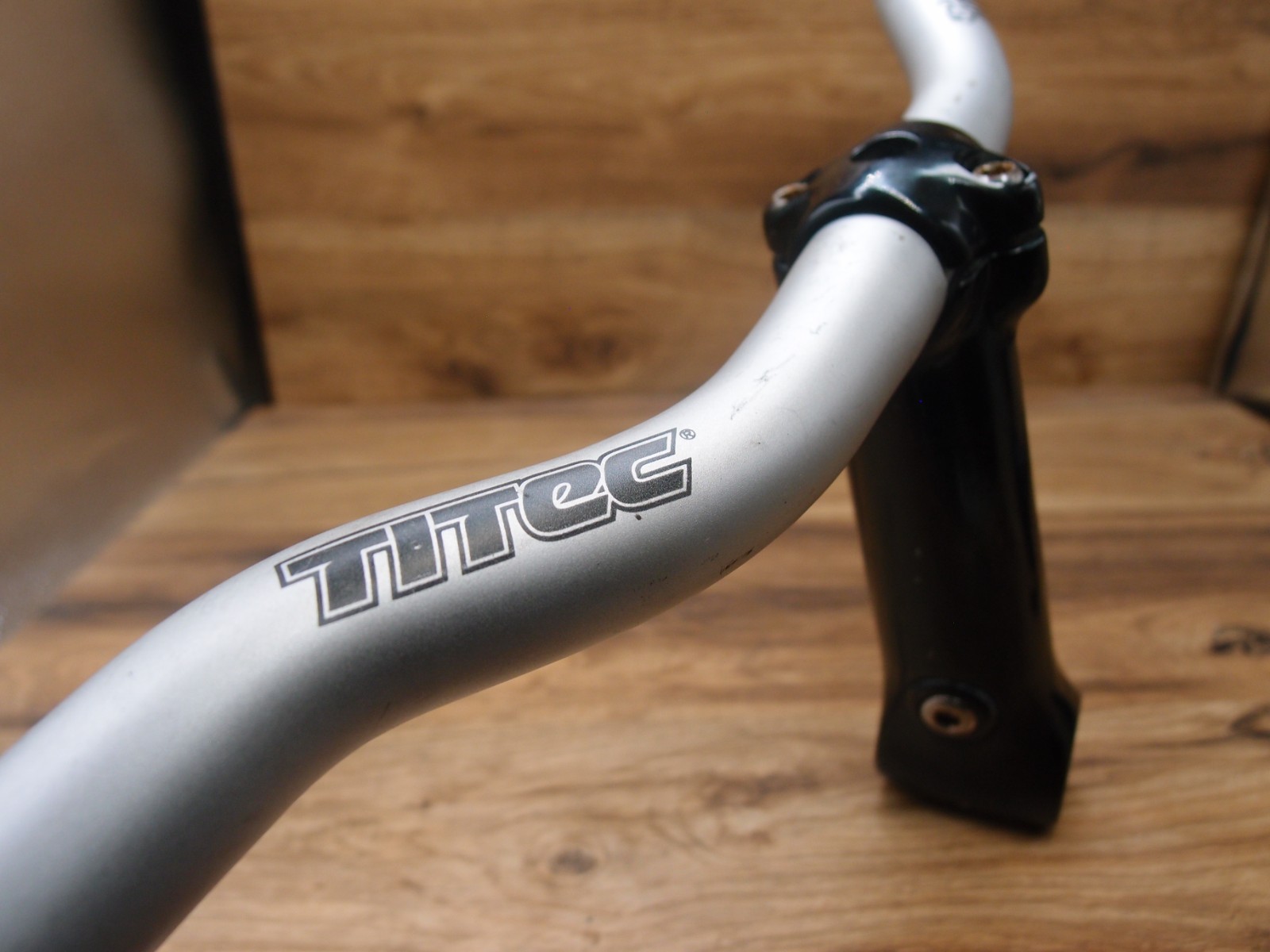 riser handlebar TiTec Hell Bent + ahead stem ZERO from Diamondback