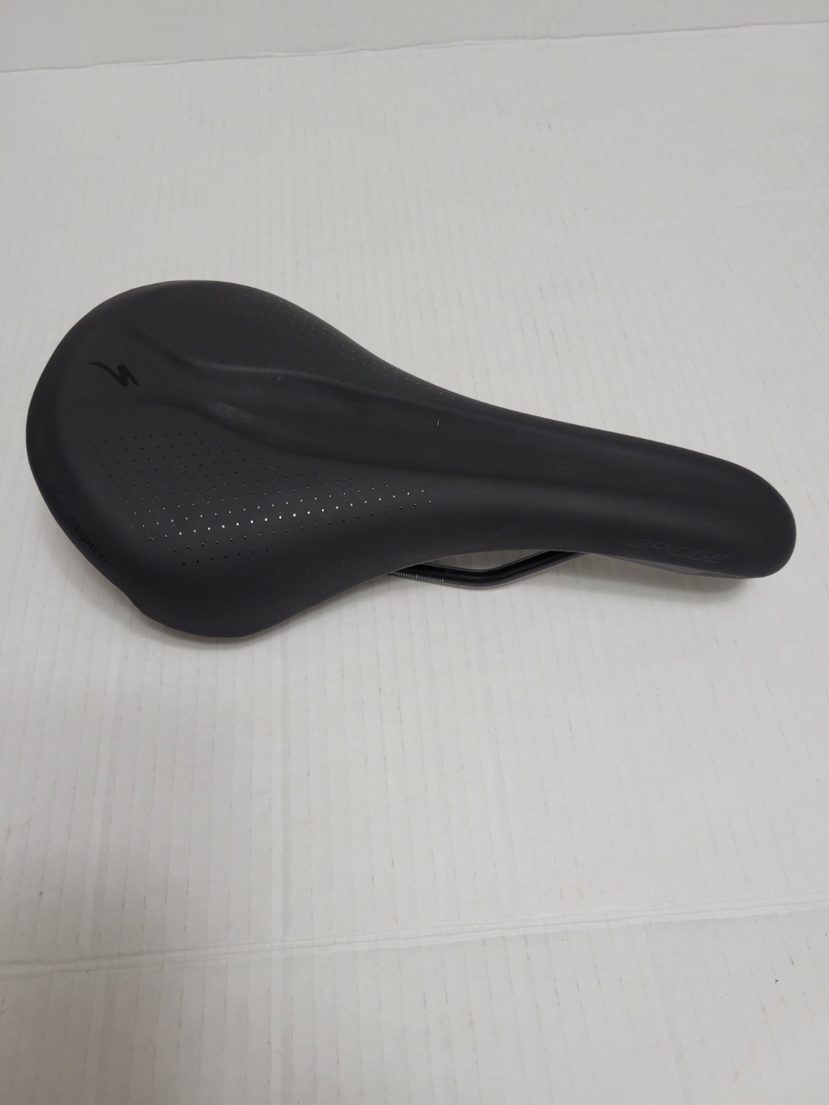 Specialized Saddle/Seat w/ Rails, Black, Steel, 7×7 mm, Universal