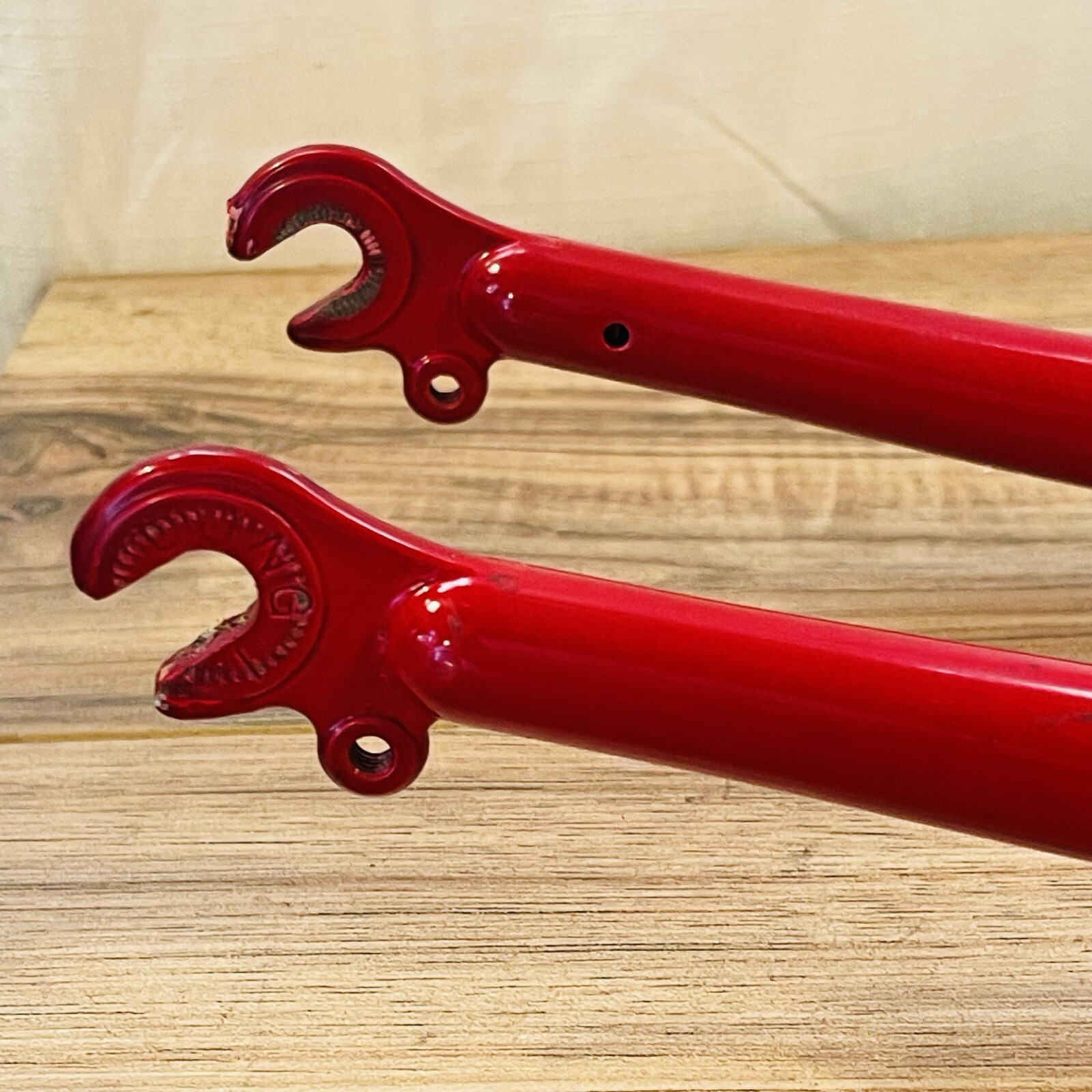 Trek Full Chromoly Steel MTB Fork 1-Inch Threaded 26 188 Steerer 395 AtoC Red 