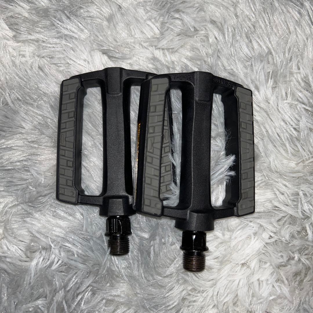 flat pedal black 9/16 inch