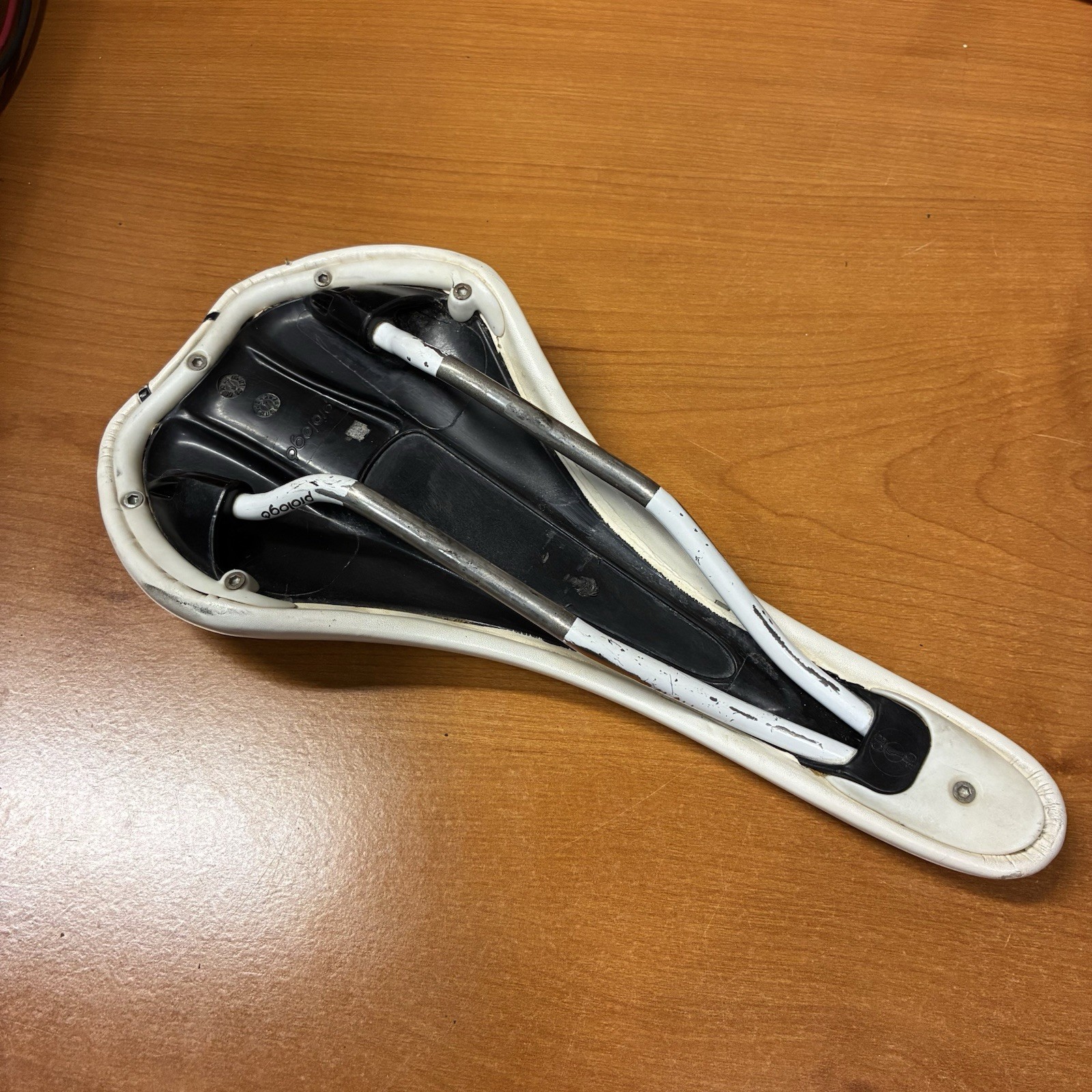 Prologo Nago Gel Ti Bike Saddle White Road Mountain