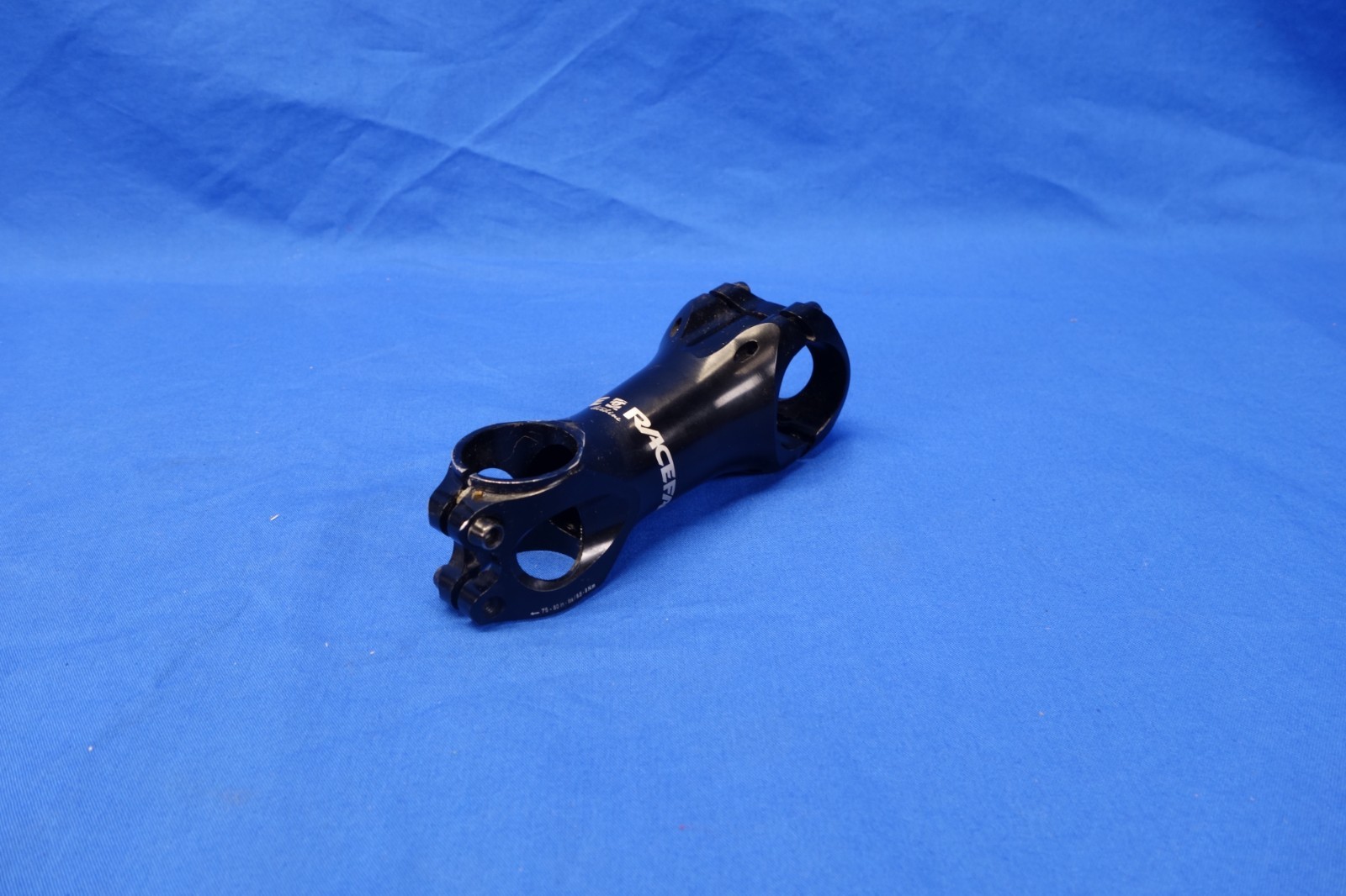 Race Face Turbine Aluminum Bike Stem 90mm Length x 31.8mm Clamp, 6° Angle