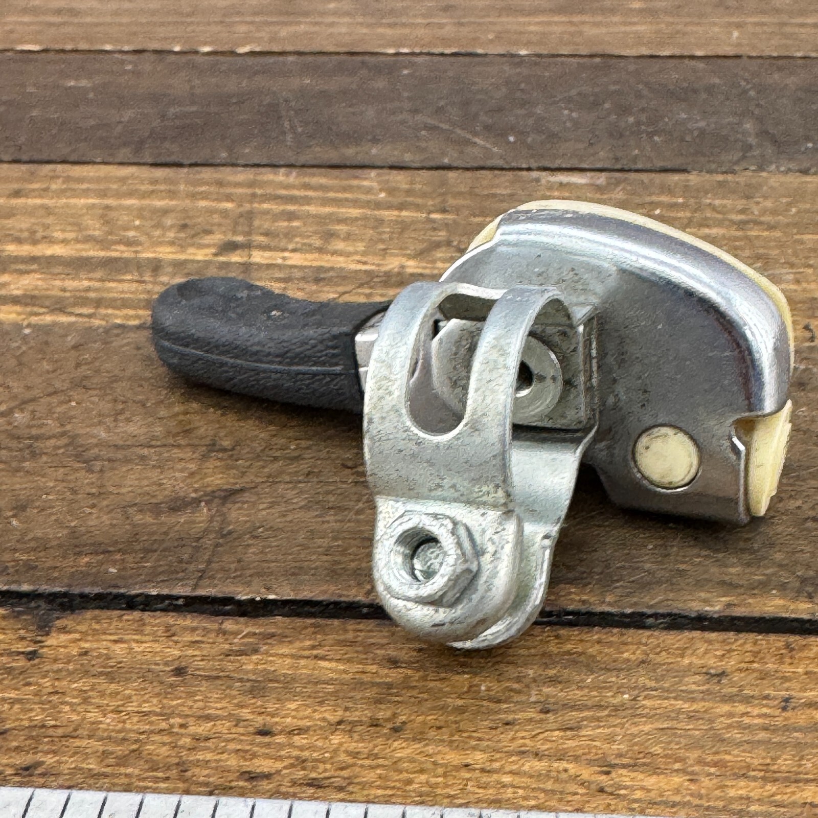 Vintage Shimano EM Thumb Shifter Right Centeron Friction Shift ATB 80s White A2