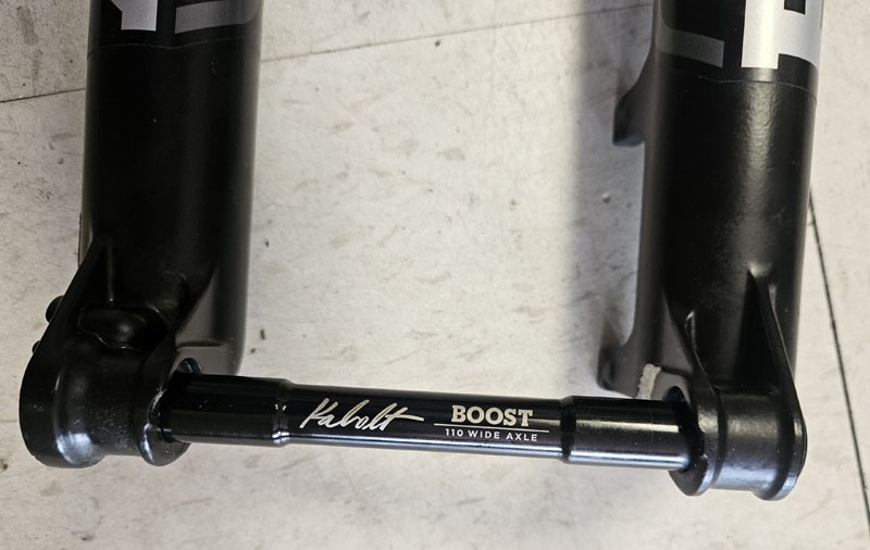 2022 FOX PERFORMANCE FORK 34 FLOAT 29 130 GRIP DAMPER 7 1/4″ Steerer 44 Rake