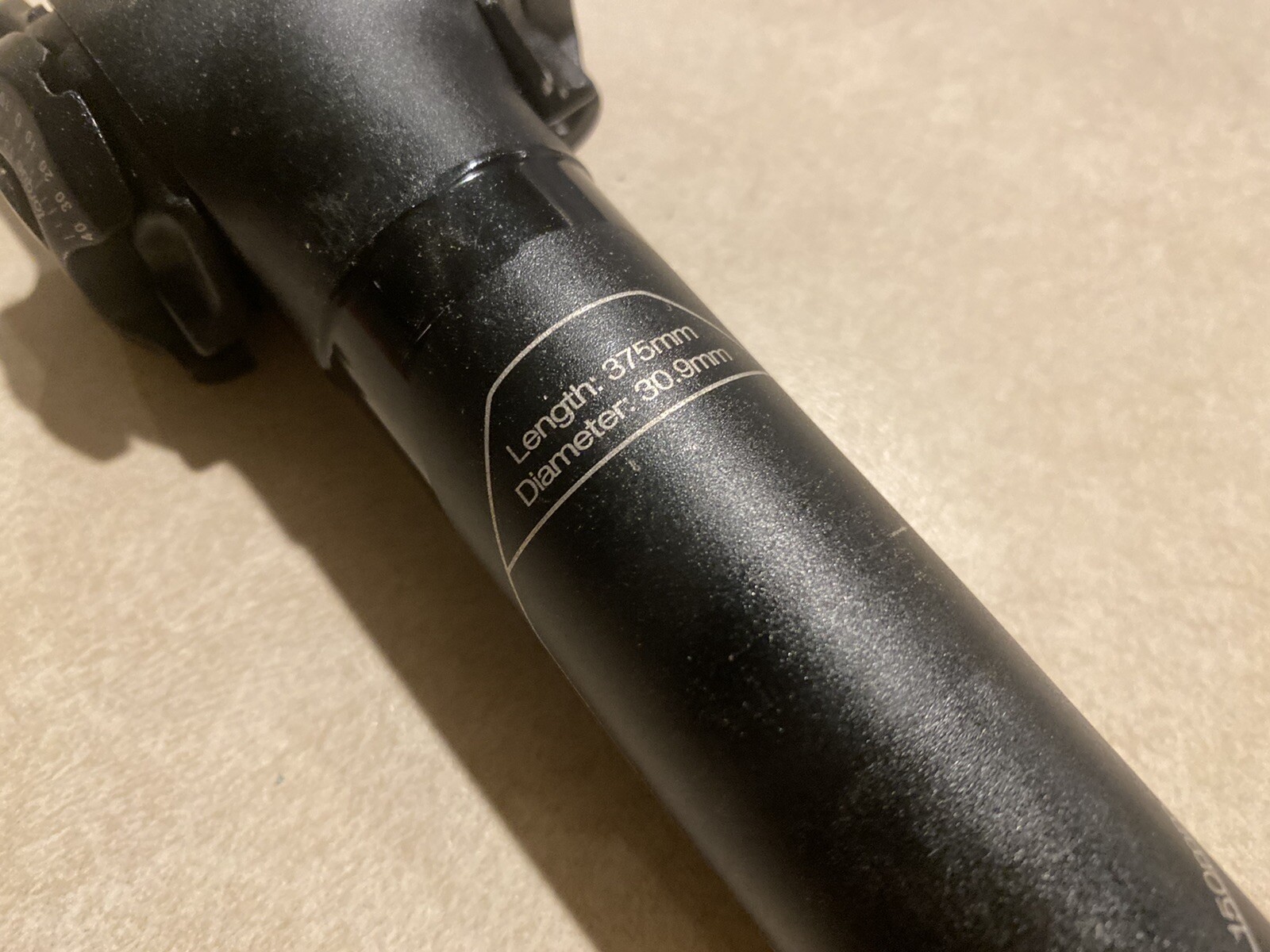 Giant Contact SL Seat Post 30.9mm x 231mm – Used Black