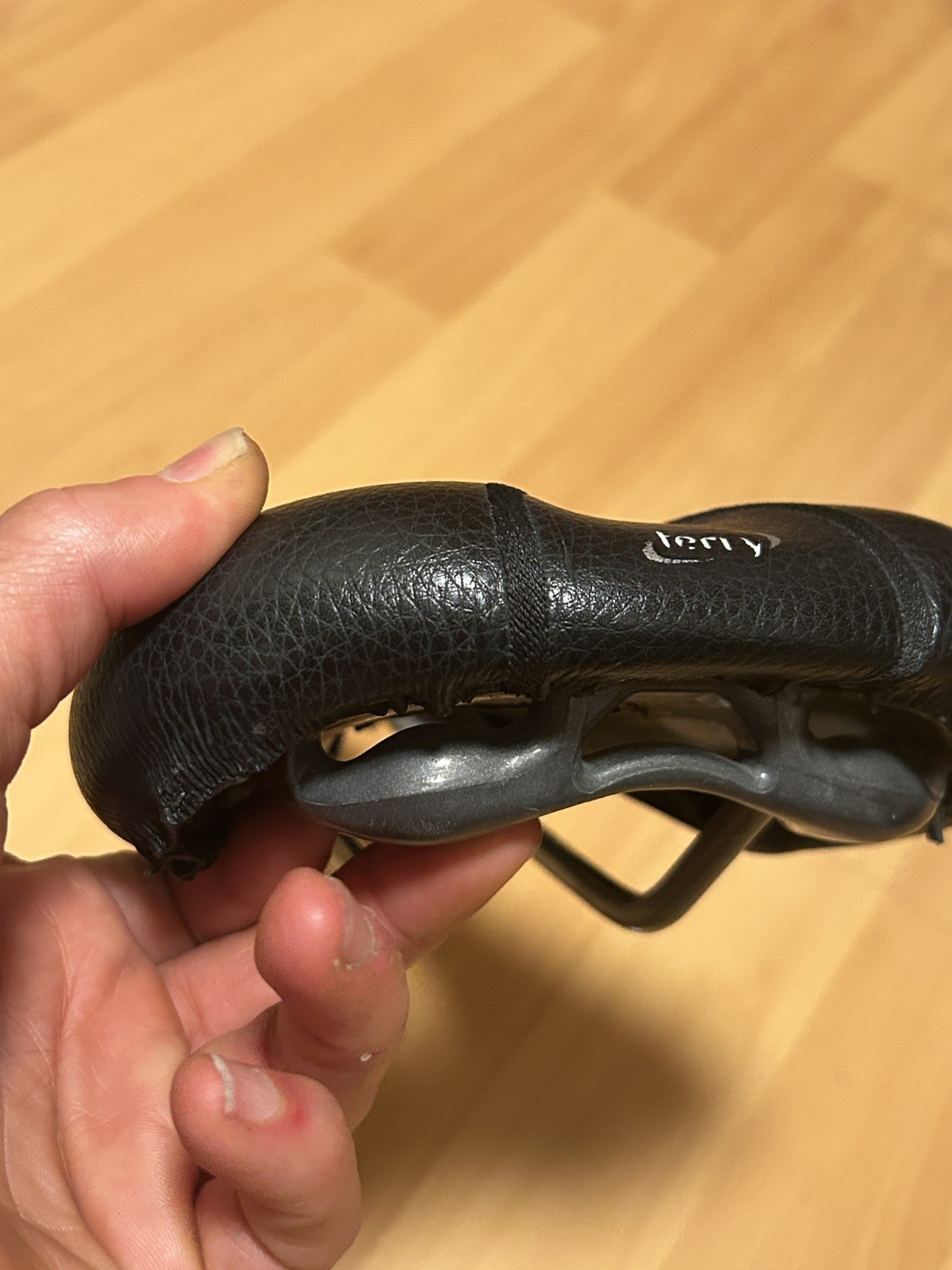 Vintage Terry Fly Cromoly Saddle Cutaway Seat Black Grain Leather Italy Road MTB