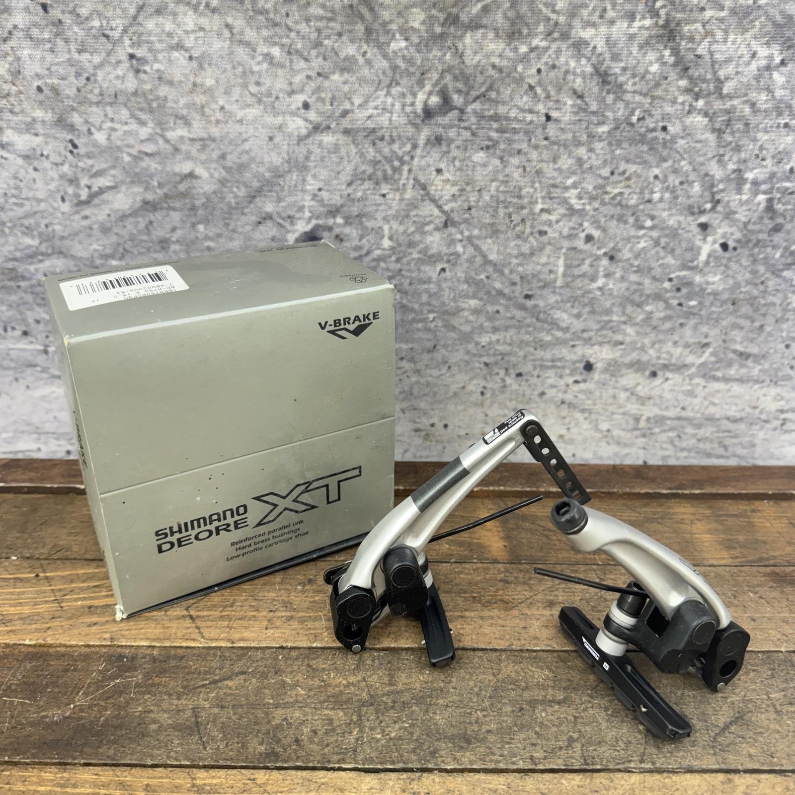 Vintage Shimano Deore XT BR-M750 NOS V-Brake Caliper Rear Silver 90s MTB Japan