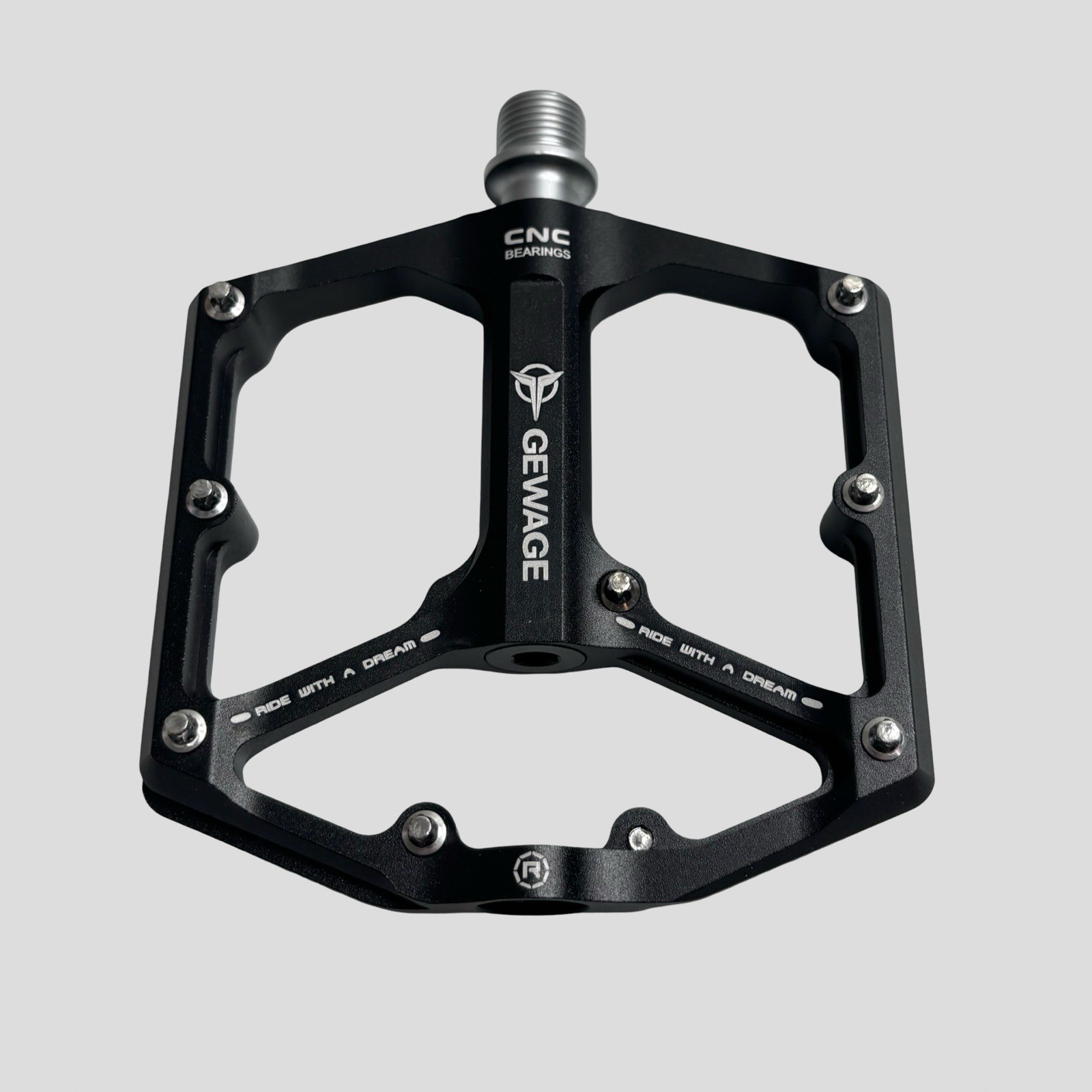 Gewage GE-324 Black Alloy Flat Platform Bicycle Pedals NEW OPEN BOX