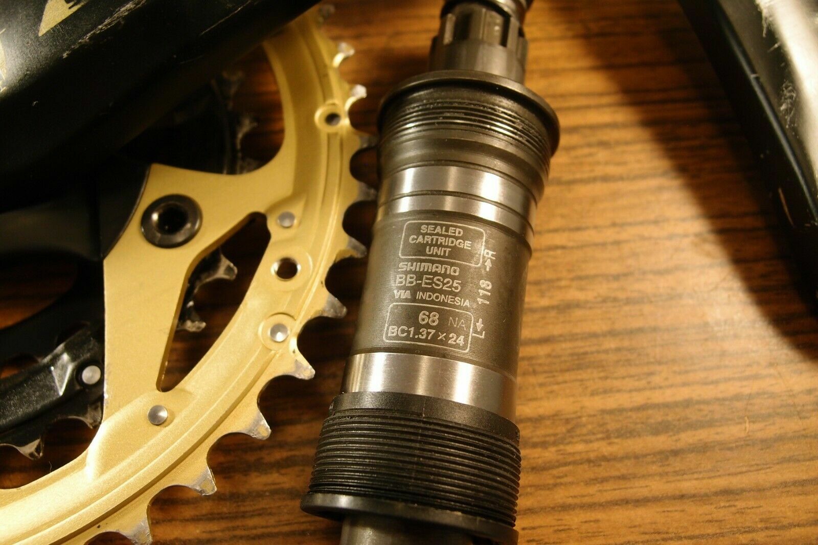 crankset Shimano Deore LX Mega Drive Train Gold Edition FC-M570 + bottom bracket