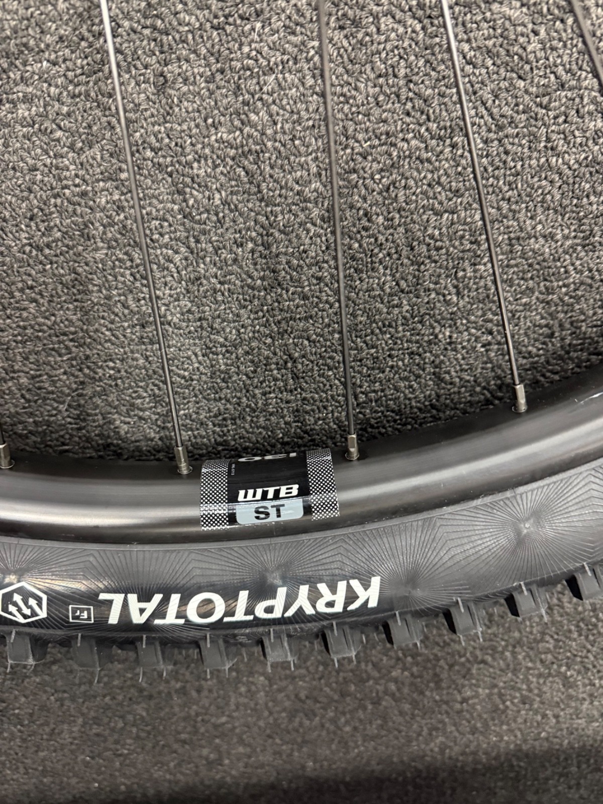 Never used bike parts rockshox,shimano brand new
