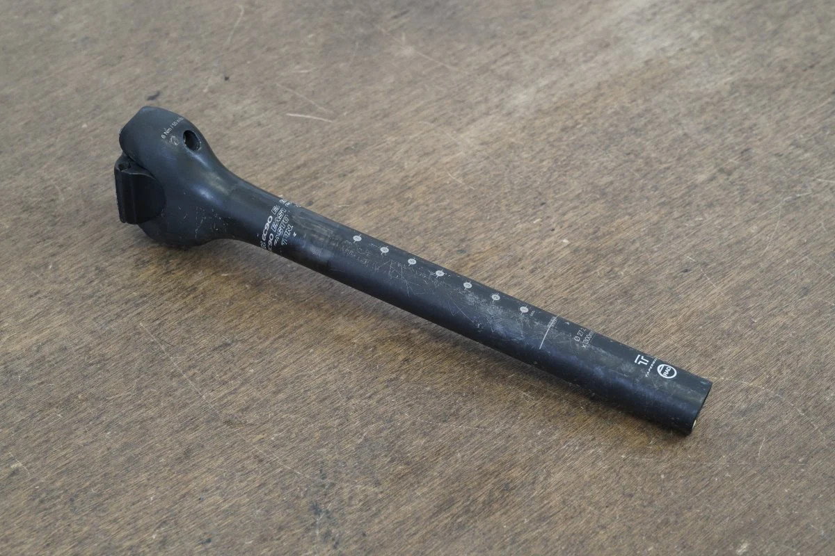 *Damaged* 27.2mm Easton EC90 Carbon 0 Setback Road Seatpost EC 90