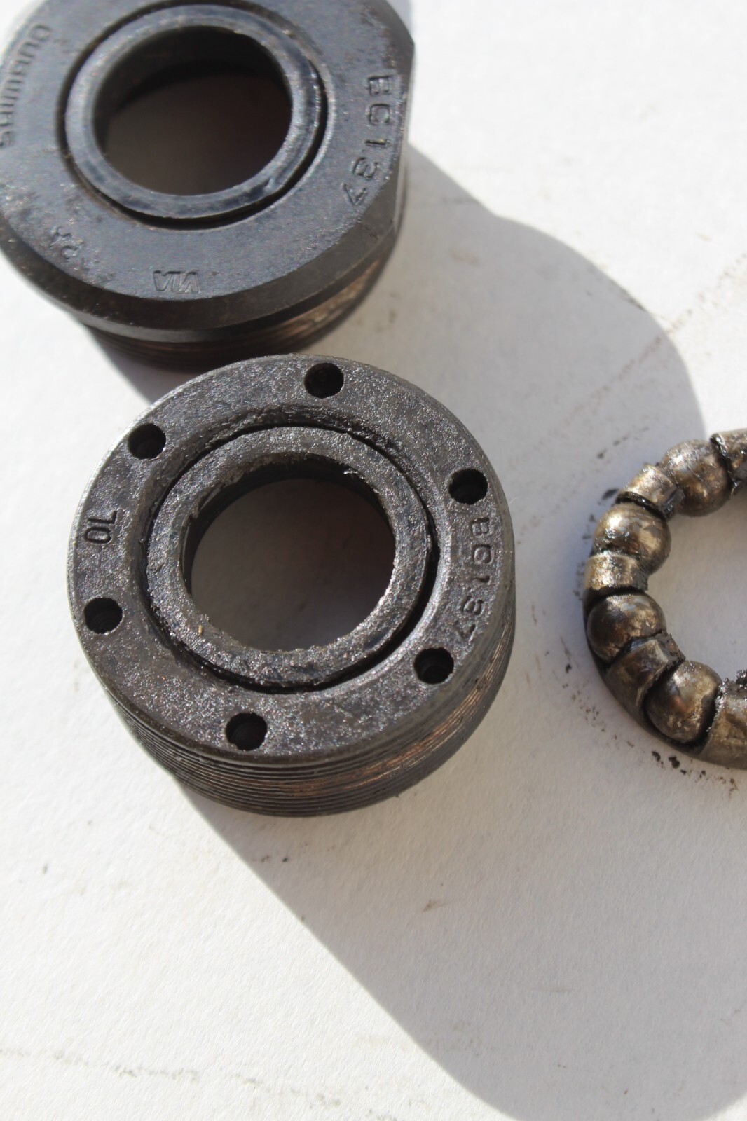 MTB bottom bracket Shimano D-3NL VIA Japan CroMo BSA 122.5 mm 1.37